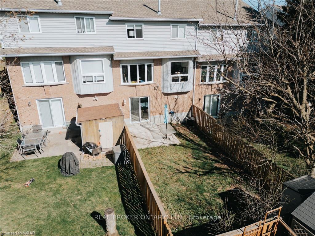 Photo 14 of 412 Exmoor Street, Waterloo, Bridgeport — HOMEH