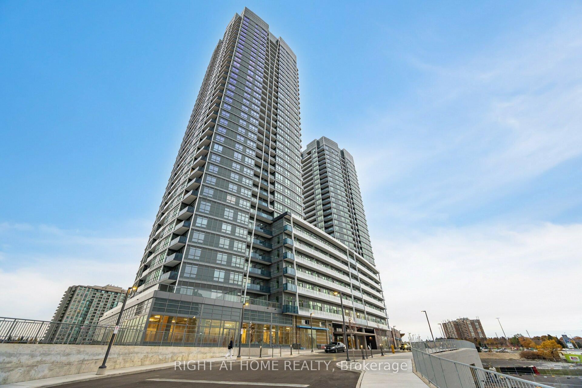 Photo 2 of Unit 226, 50 Upper MAll Way, Vaughan, Brownridge — HOMEH