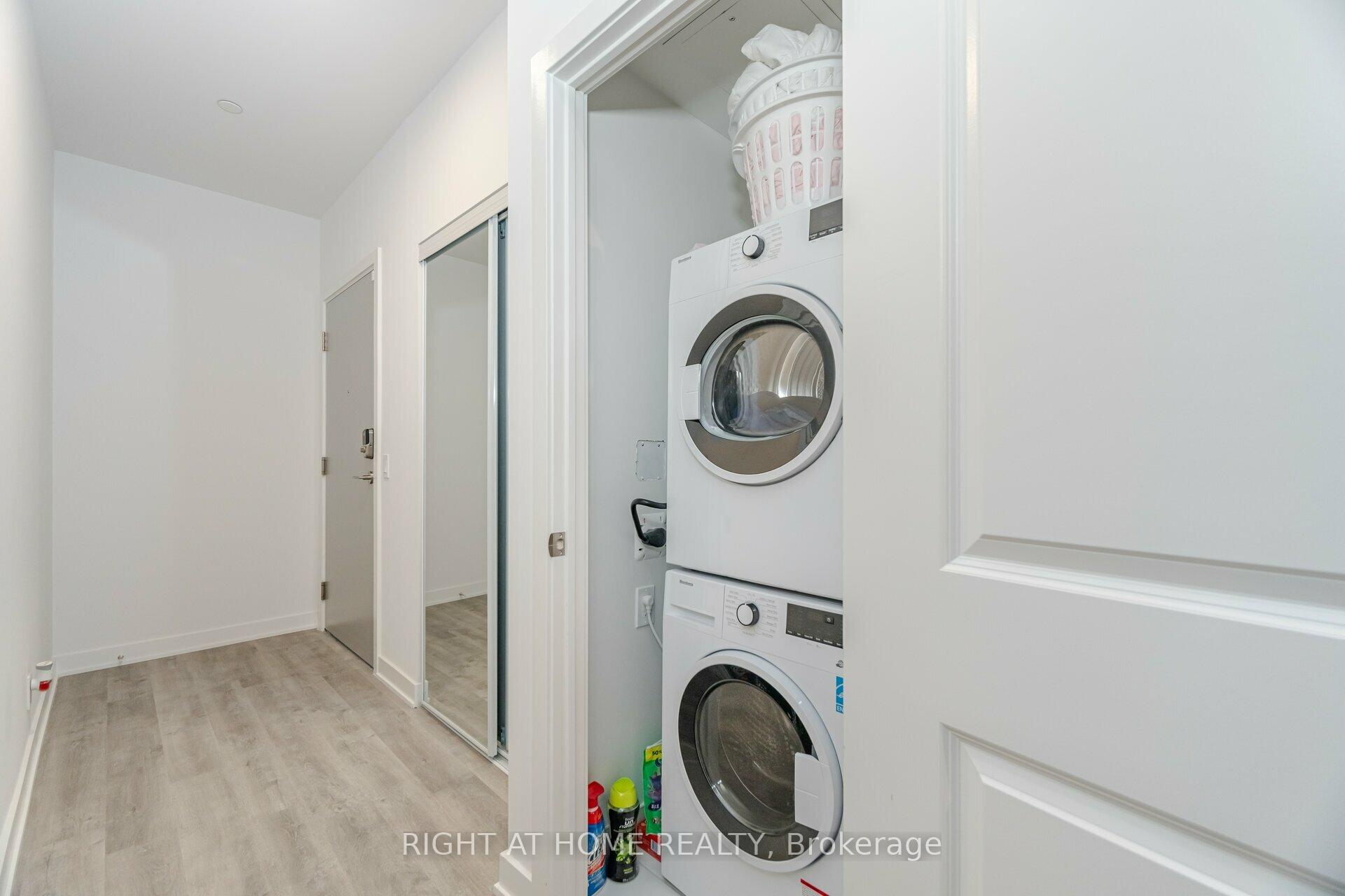 Photo 25 of Unit 226, 50 Upper MAll Way, Vaughan, Brownridge — HOMEH