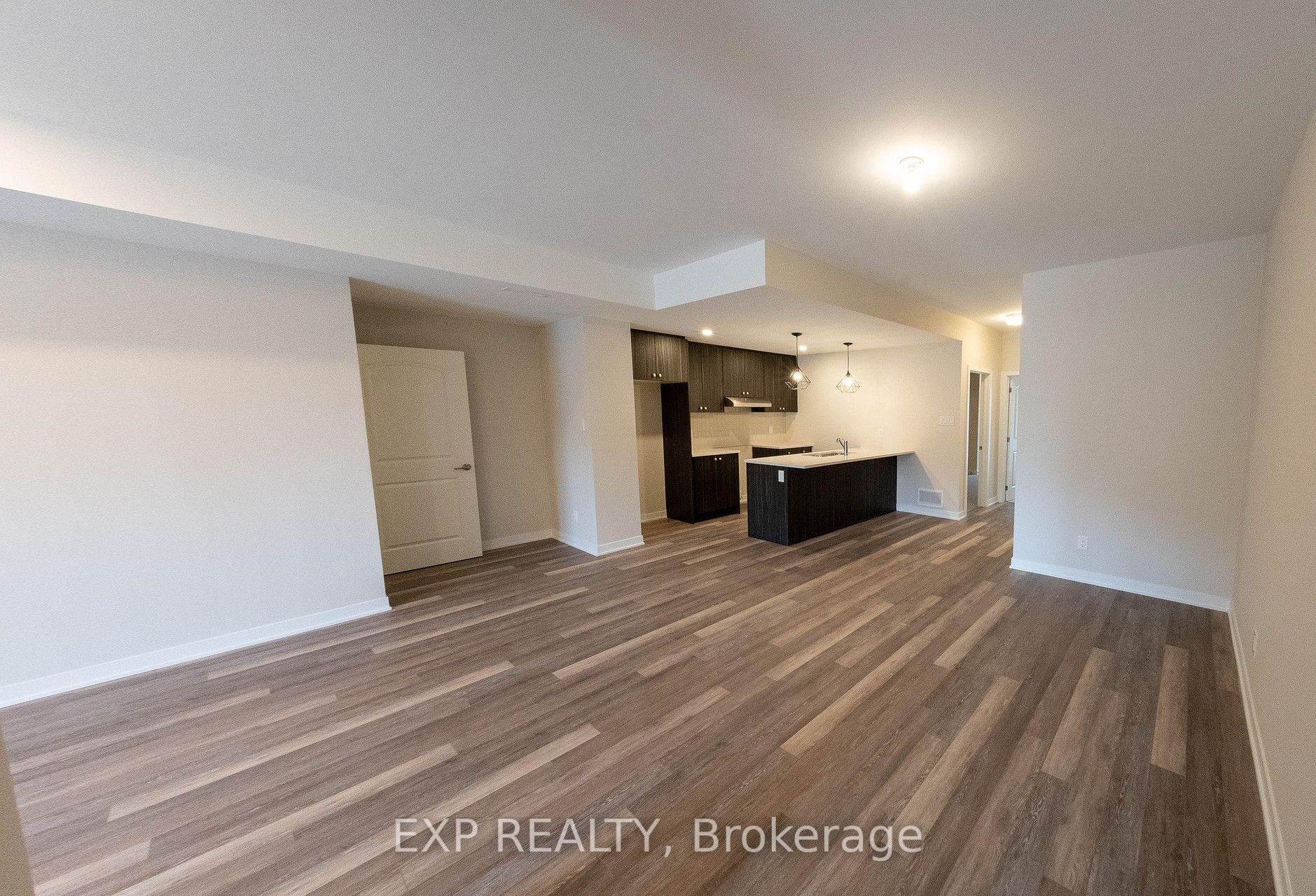 Photo 3 of 206 Lillian Freiman Private, Ottawa, Barrhaven - Half Moon Bay — HOMEH