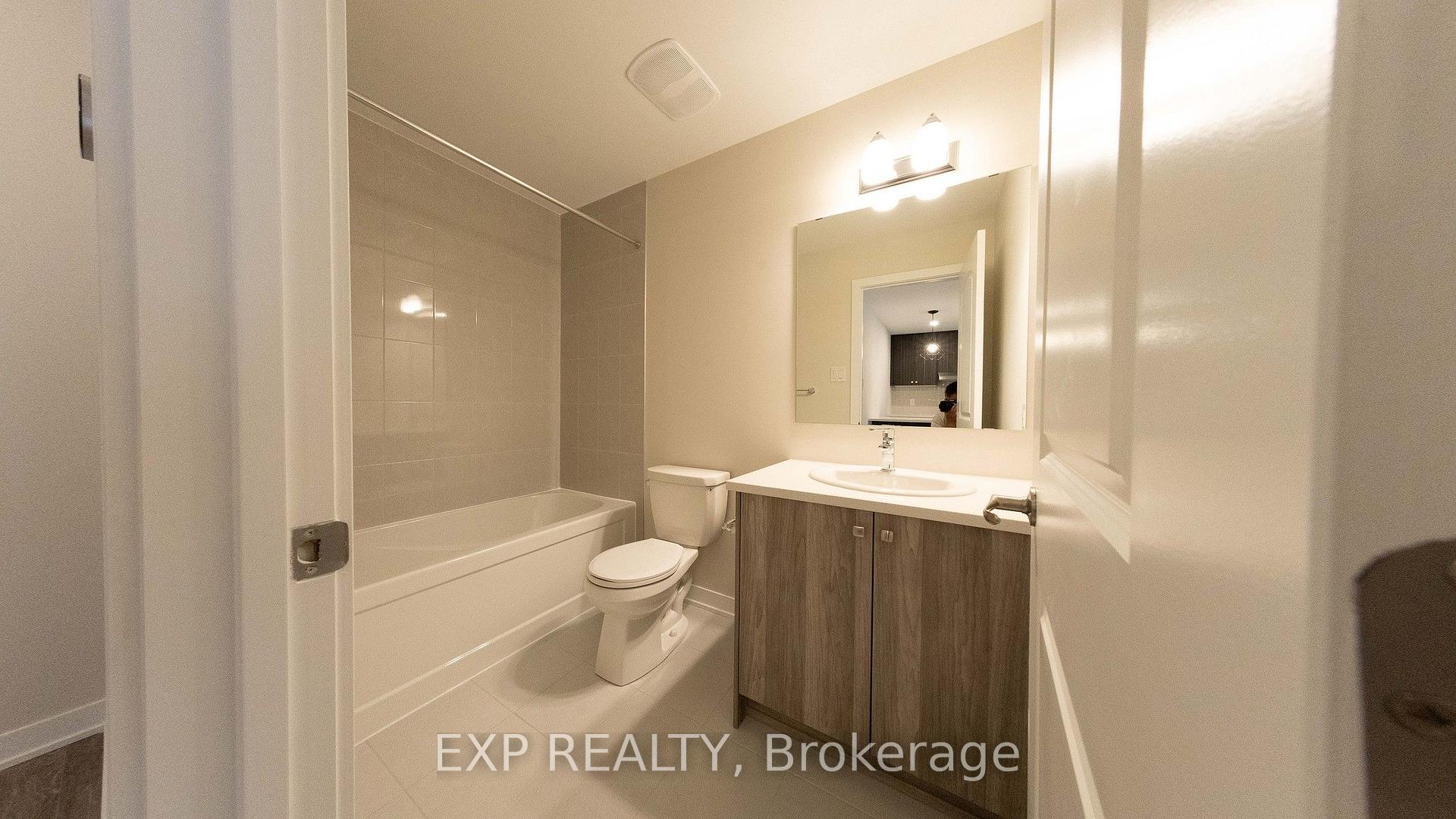 Photo 8 of 206 Lillian Freiman Private, Ottawa, Barrhaven - Half Moon Bay — HOMEH