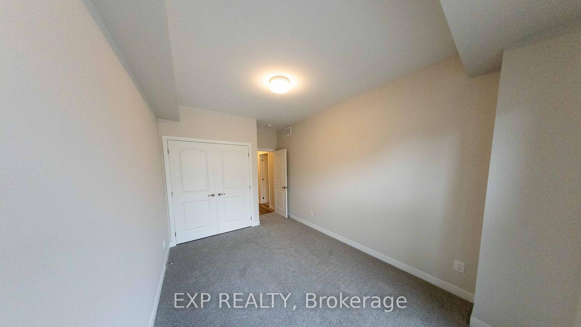 Photo 10 of 206 Lillian Freiman Private, Ottawa, Barrhaven - Half Moon Bay — HOMEH