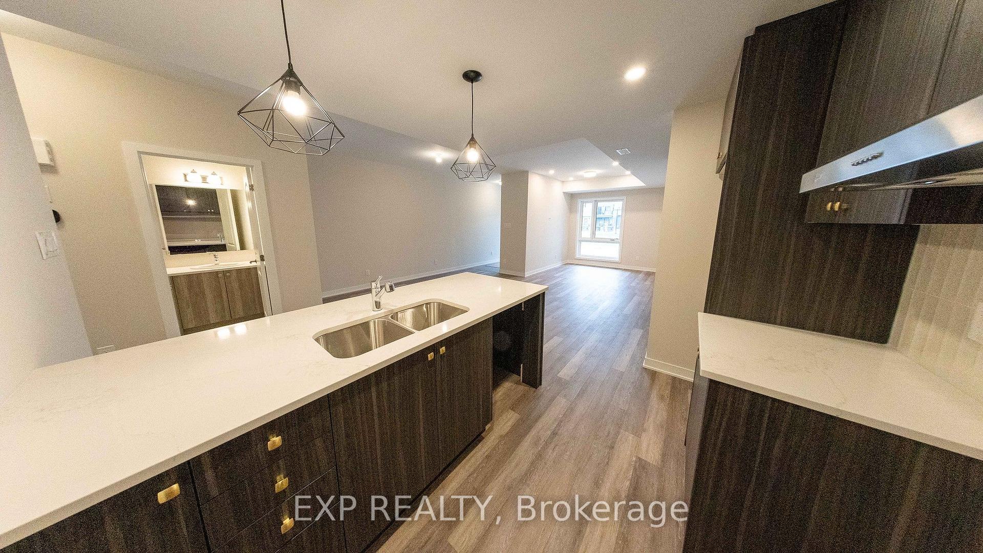 Photo 13 of 206 Lillian Freiman Private, Ottawa, Barrhaven - Half Moon Bay — HOMEH
