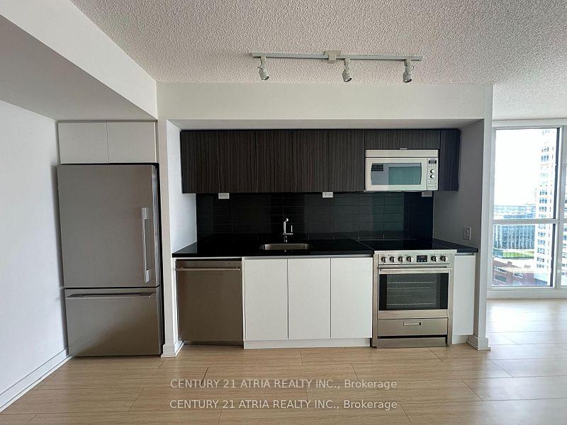 Photo 7 of Unit 1608, 75 Queens Wharf Road, Toronto, Waterfront Communities — HOMEH
