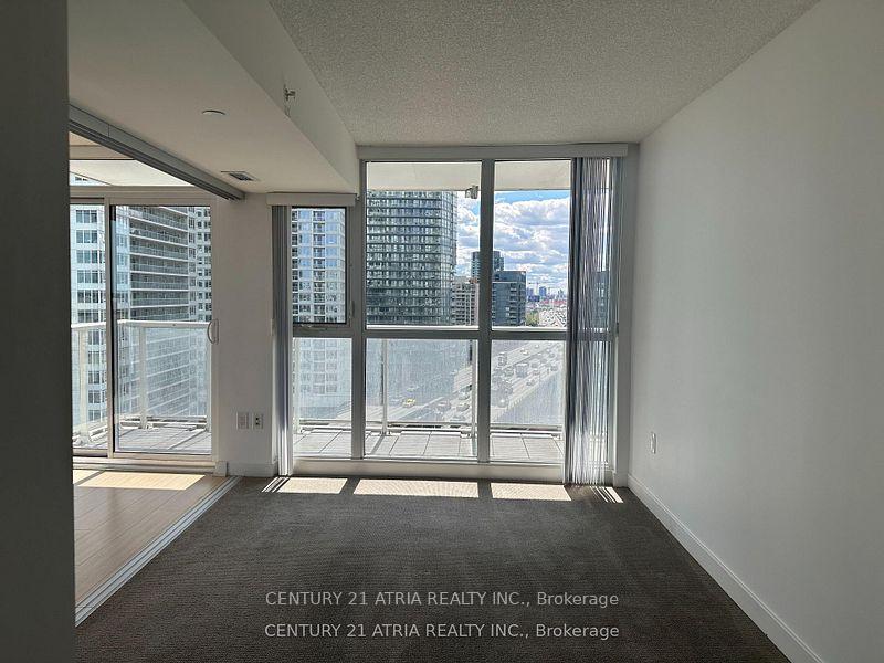 Photo 15 of Unit 1608, 75 Queens Wharf Road, Toronto, Waterfront Communities — HOMEH