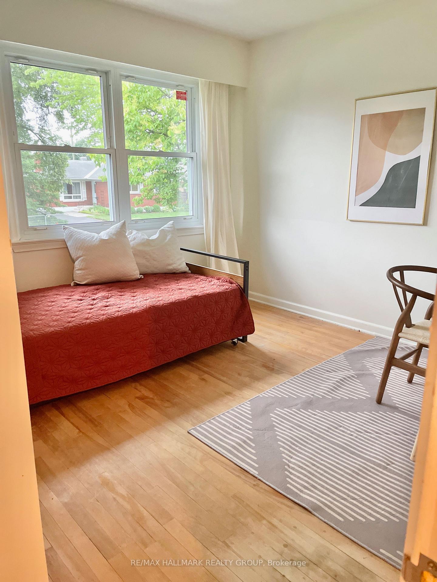 Photo 5 of Unit 1, 1237 Field Street, Ottawa, Bel Air Park — HOMEH