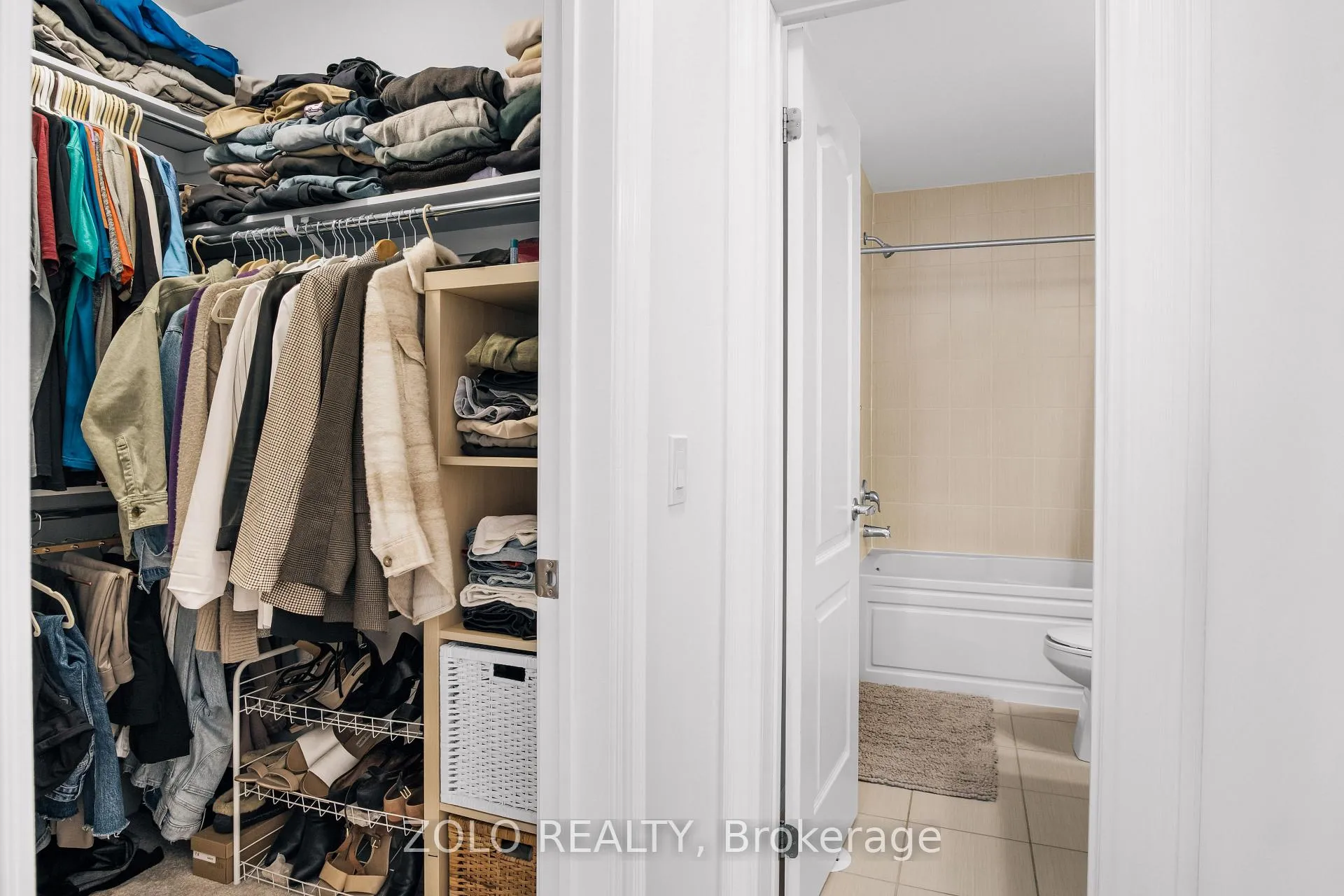 Photo 16 of 3089 Cascade Common, Oakville, Joshua Meadows — HOMEH