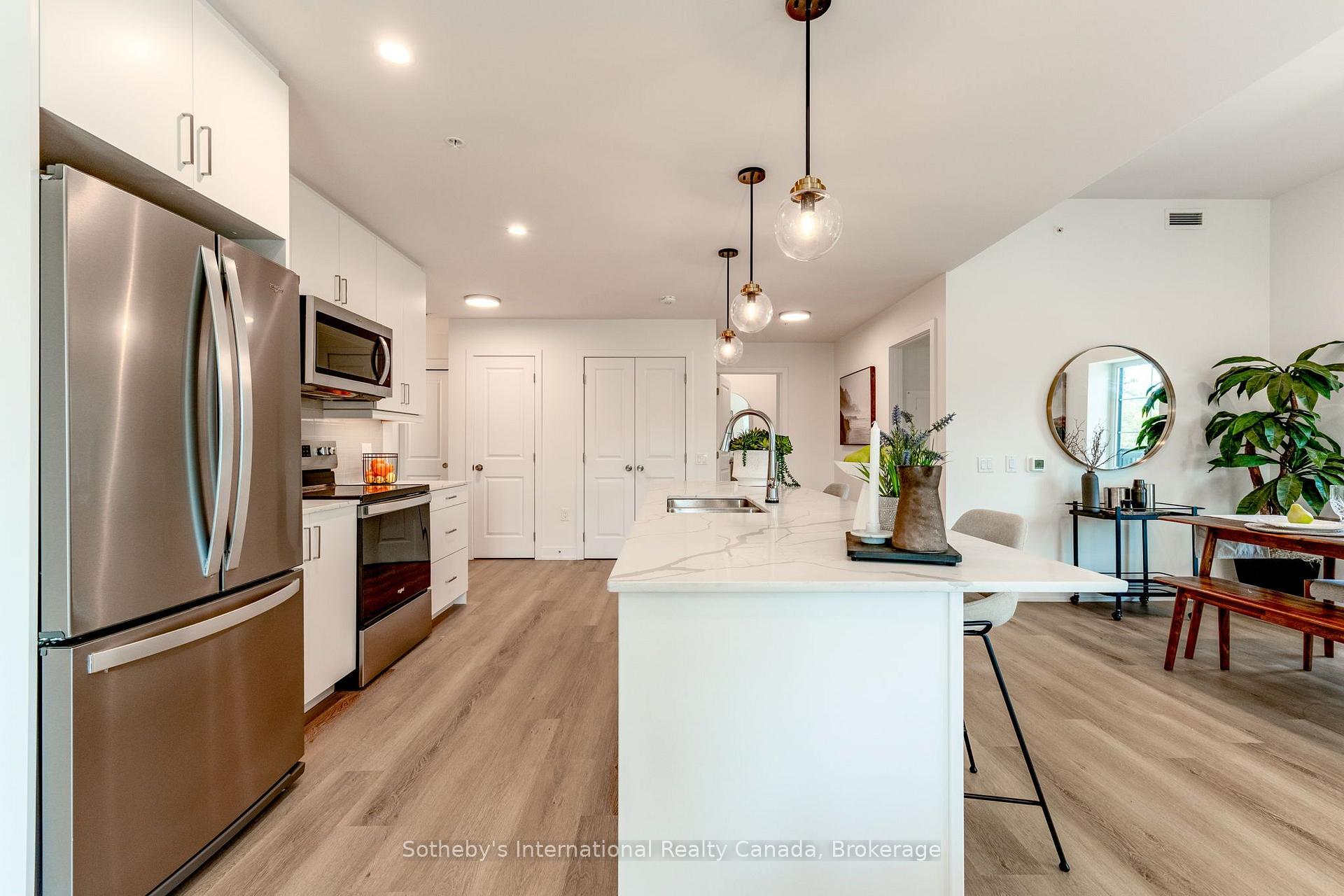 Photo 9 of Unit 311, 121 Mary St Street, Clearview, Creemore — HOMEH