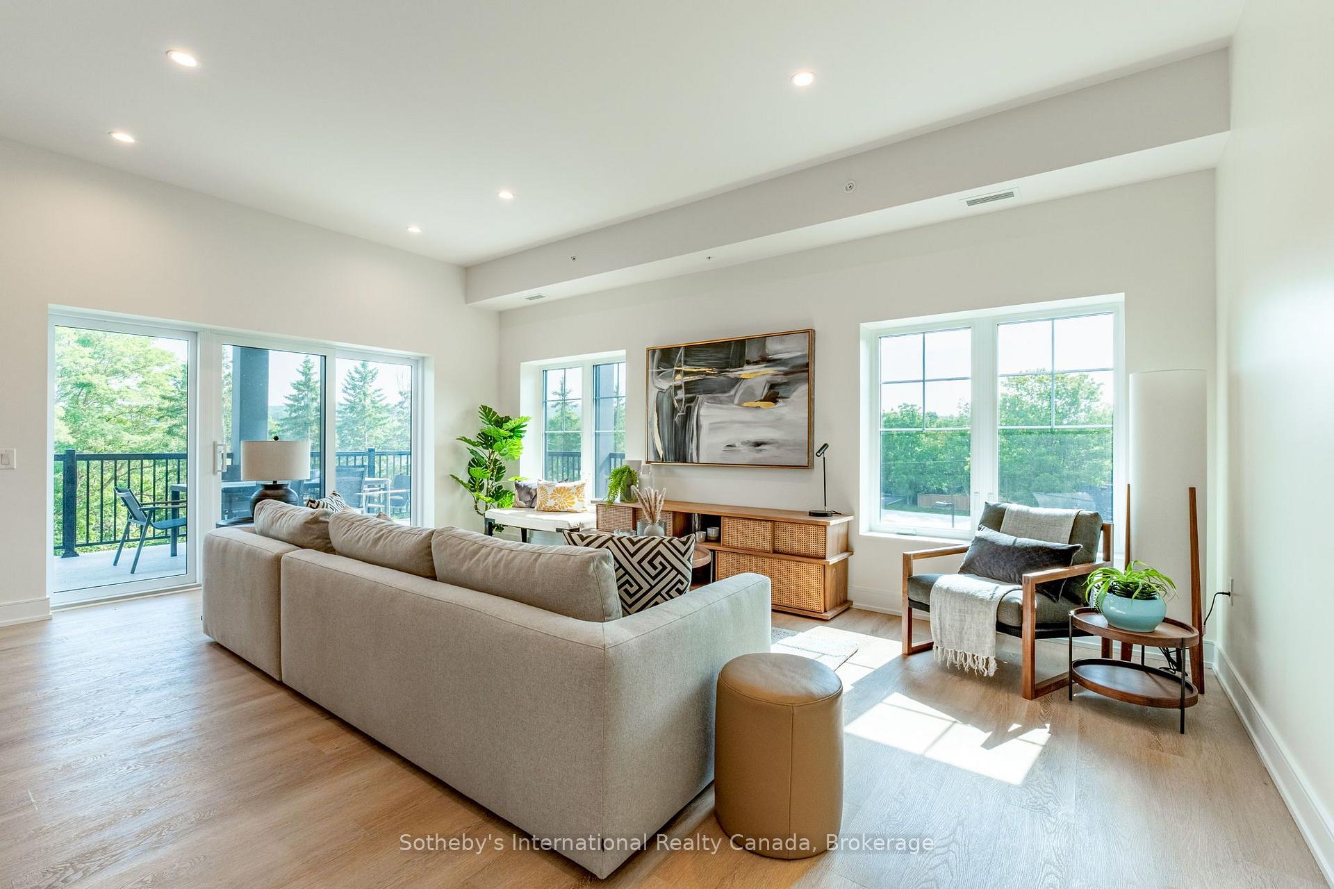 Photo 18 of Unit 311, 121 Mary St Street, Clearview, Creemore — HOMEH