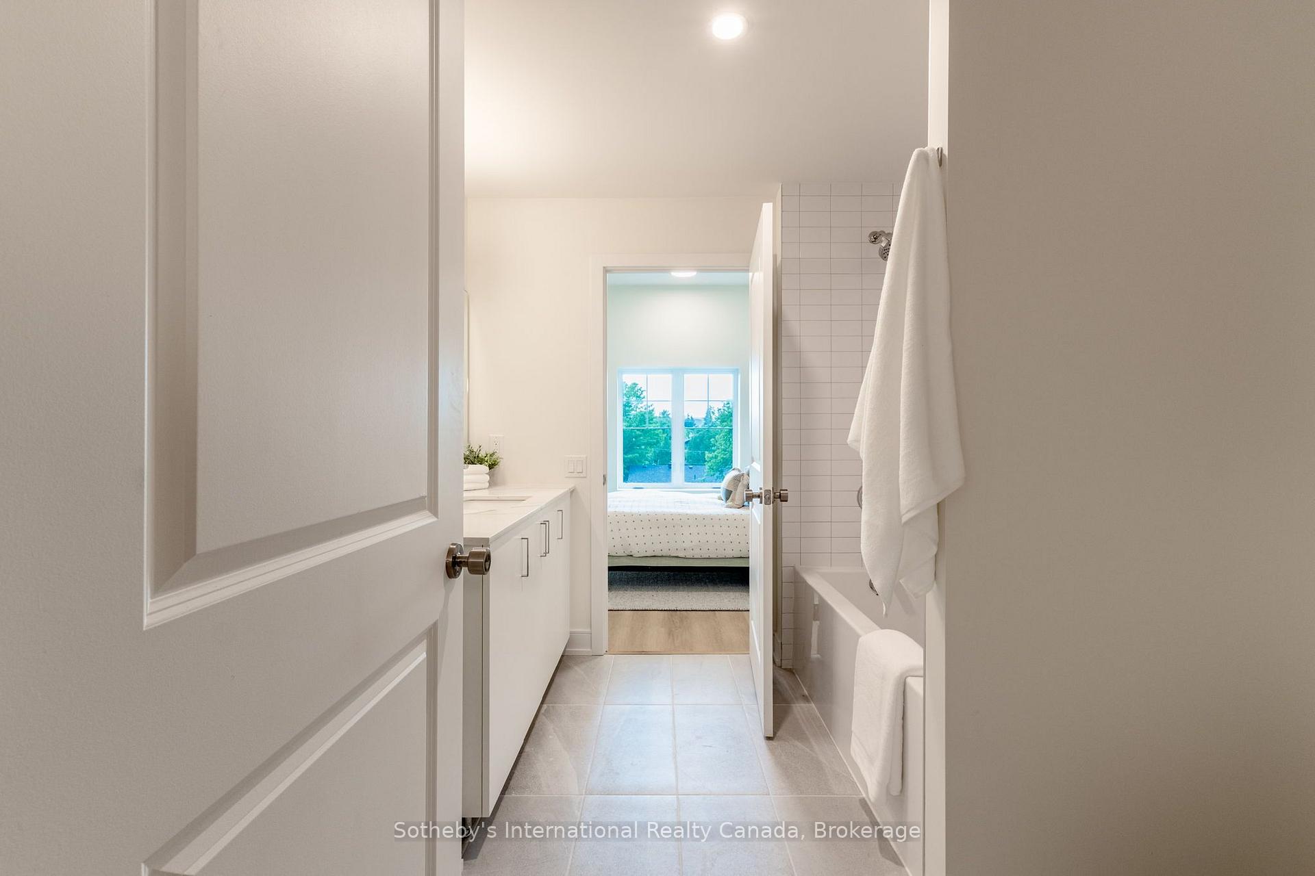 Photo 22 of Unit 311, 121 Mary St Street, Clearview, Creemore — HOMEH