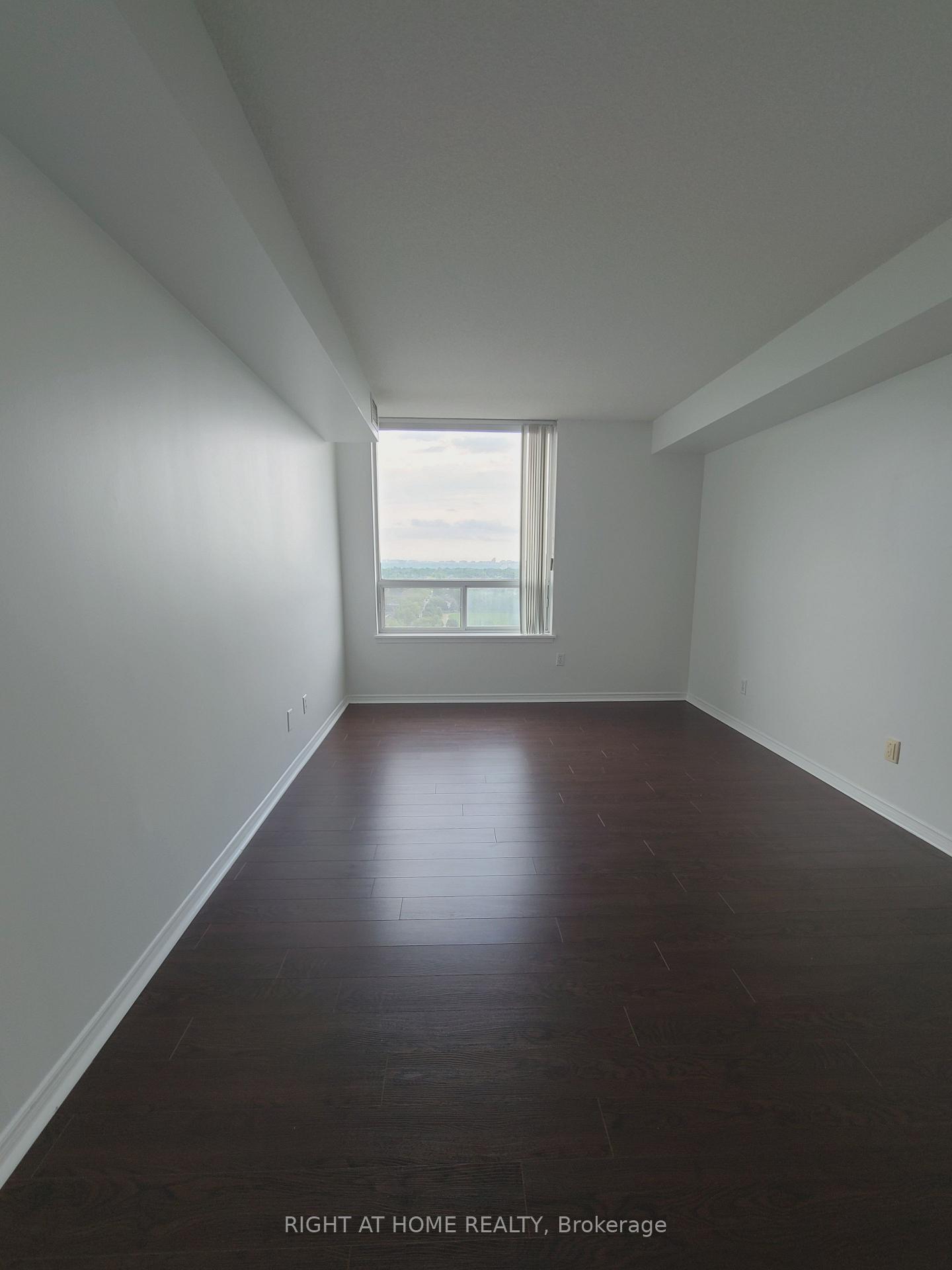 Photo 5 of Unit 2002, 35 Empress Avenue, North York, Willowdale East — HOMEH