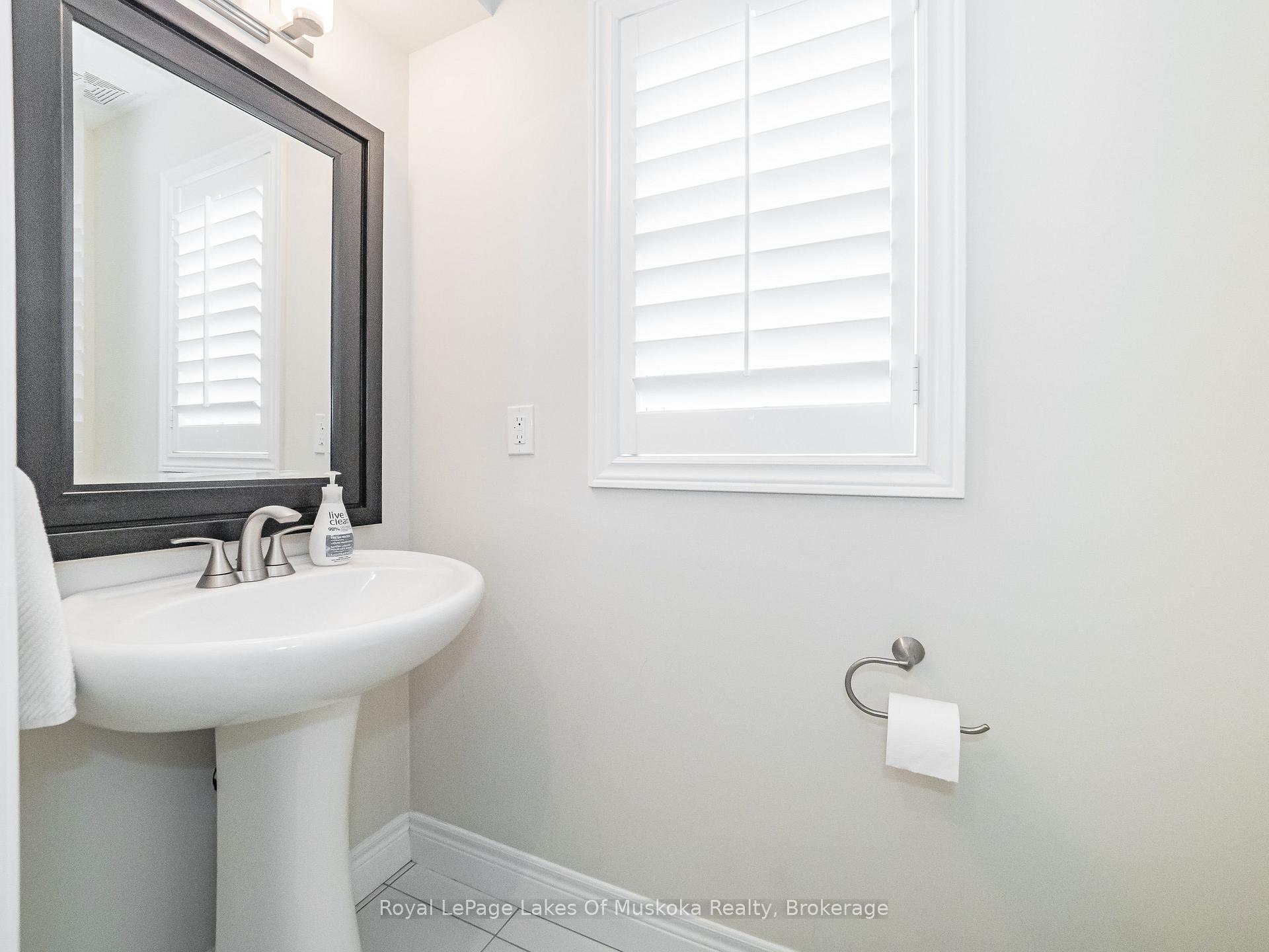 Photo 14 of 85 Douglas Drive, Bracebridge, Macaulay — HOMEH