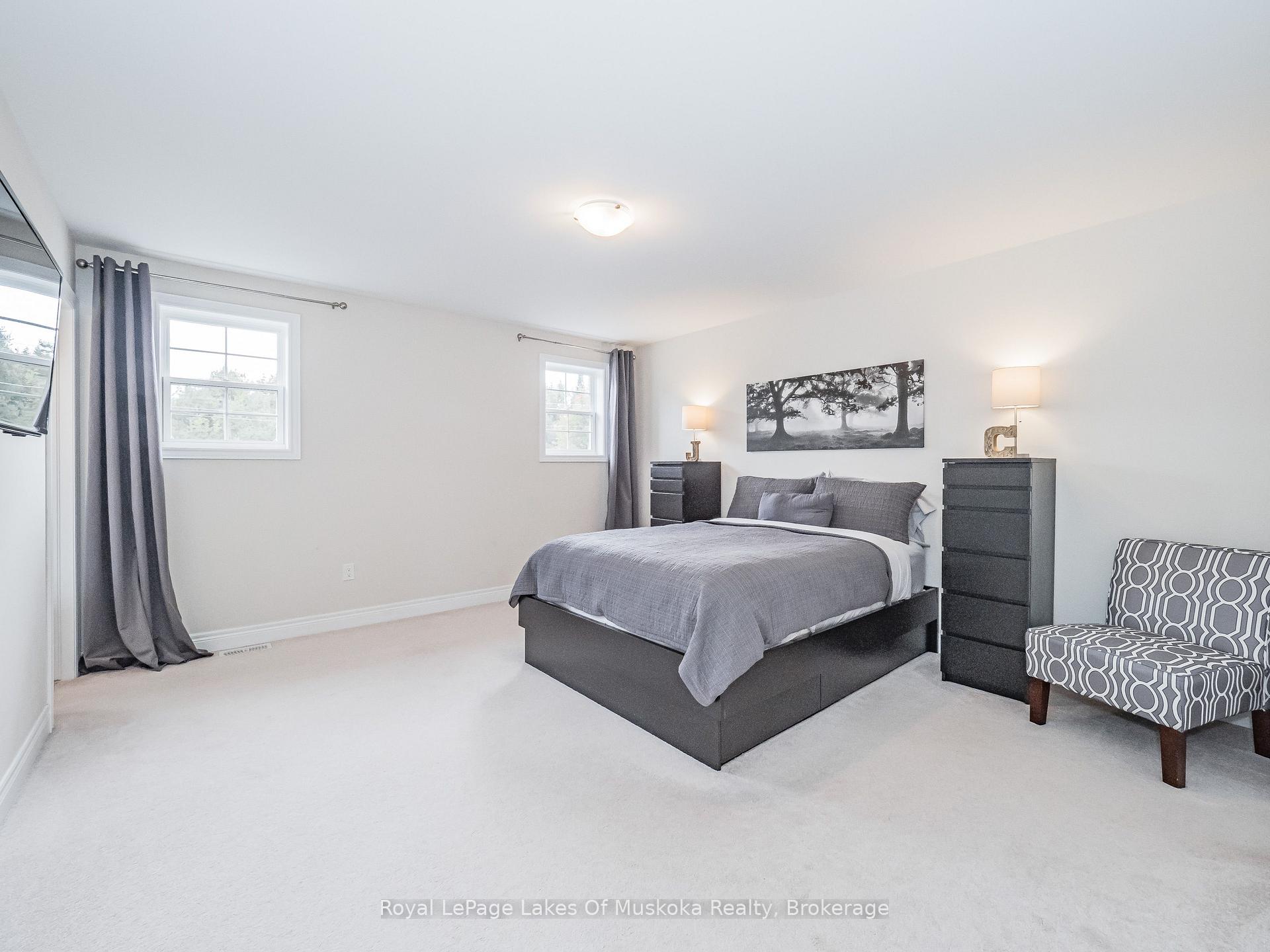 Photo 16 of 85 Douglas Drive, Bracebridge, Macaulay — HOMEH