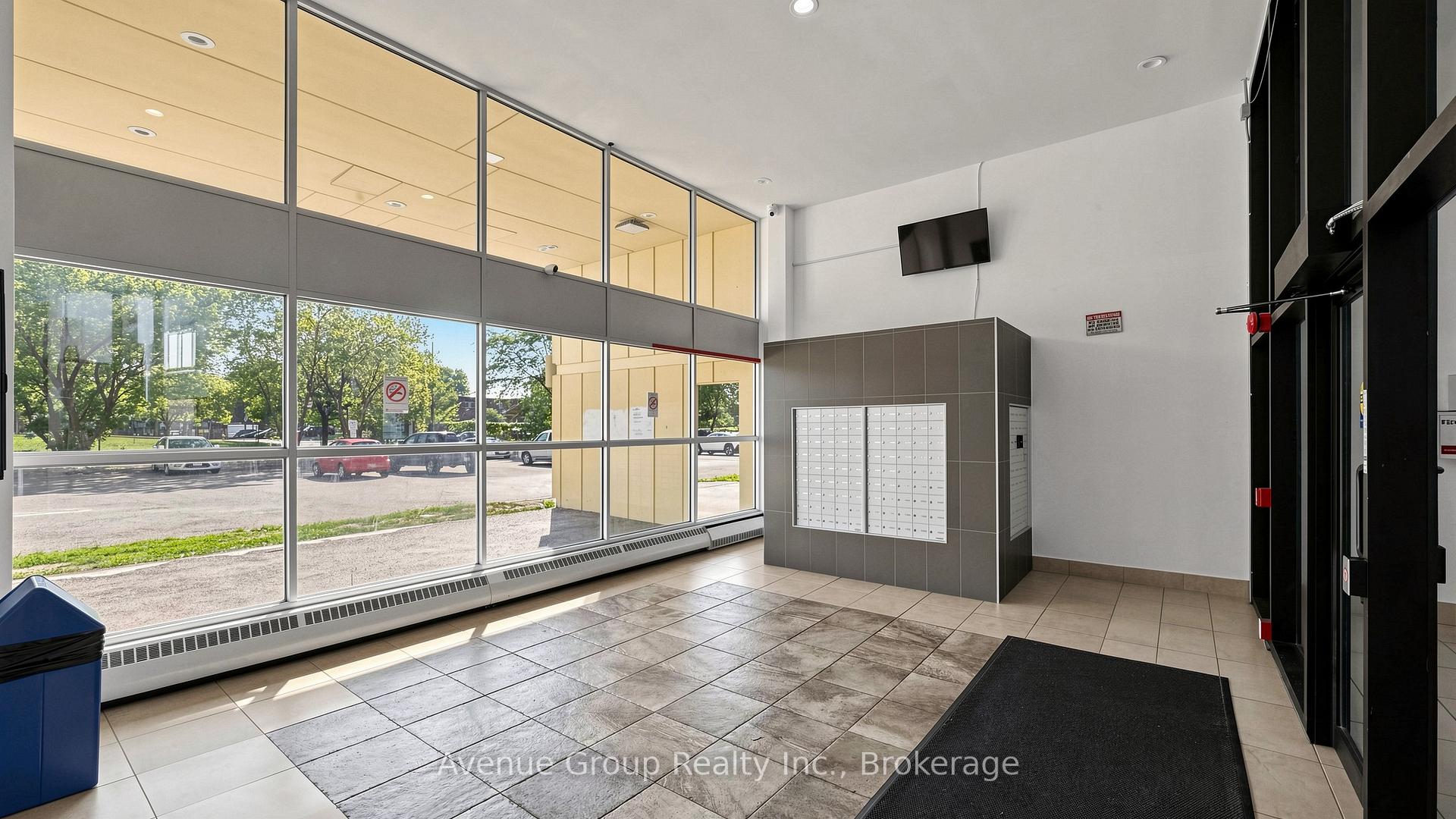 Photo 3 of Unit 417, 4673 Jane Street, North York, Black Creek — HOMEH