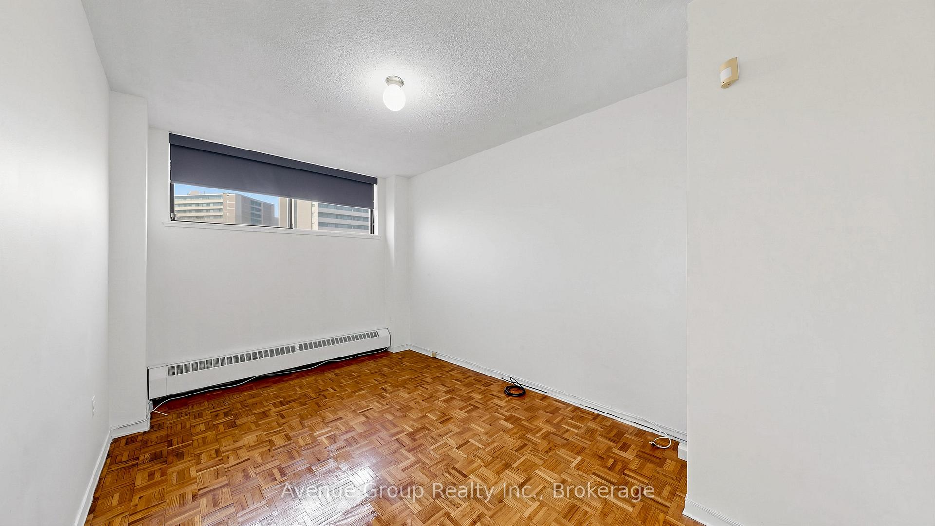 Photo 28 of Unit 417, 4673 Jane Street, North York, Black Creek — HOMEH