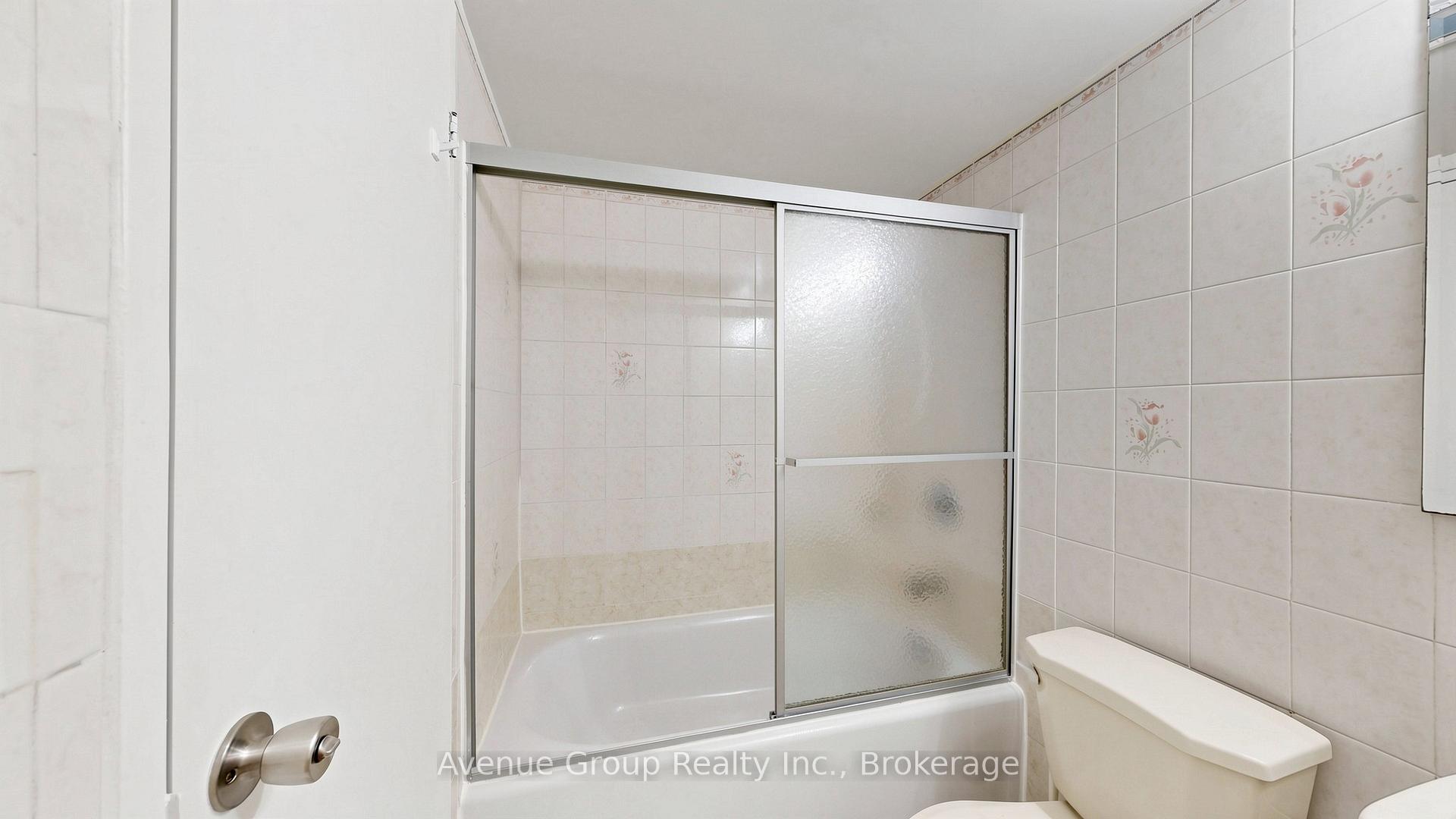 Photo 30 of Unit 417, 4673 Jane Street, North York, Black Creek — HOMEH