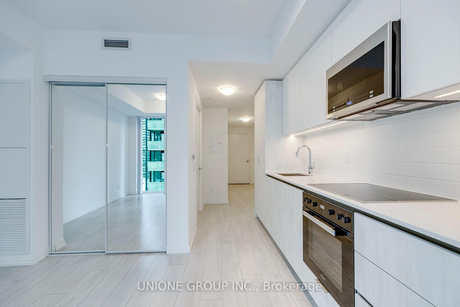 Photo 10 of Unit 2229, 400 King Street W, Toronto, Waterfront Communities — HOMEH