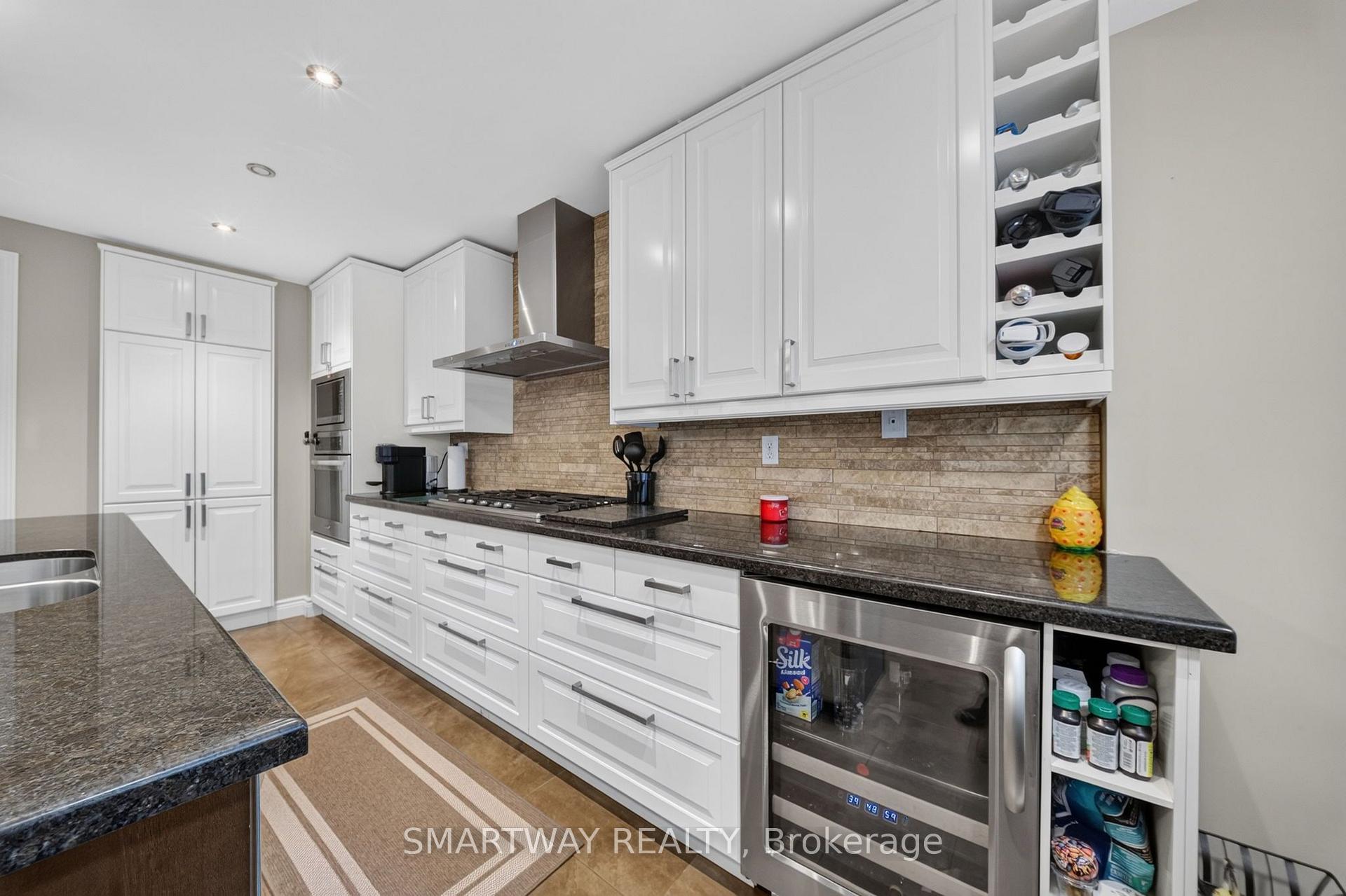 Photo 19 of 50 Killarney Court, Brampton, Heart Lake East — HOMEH