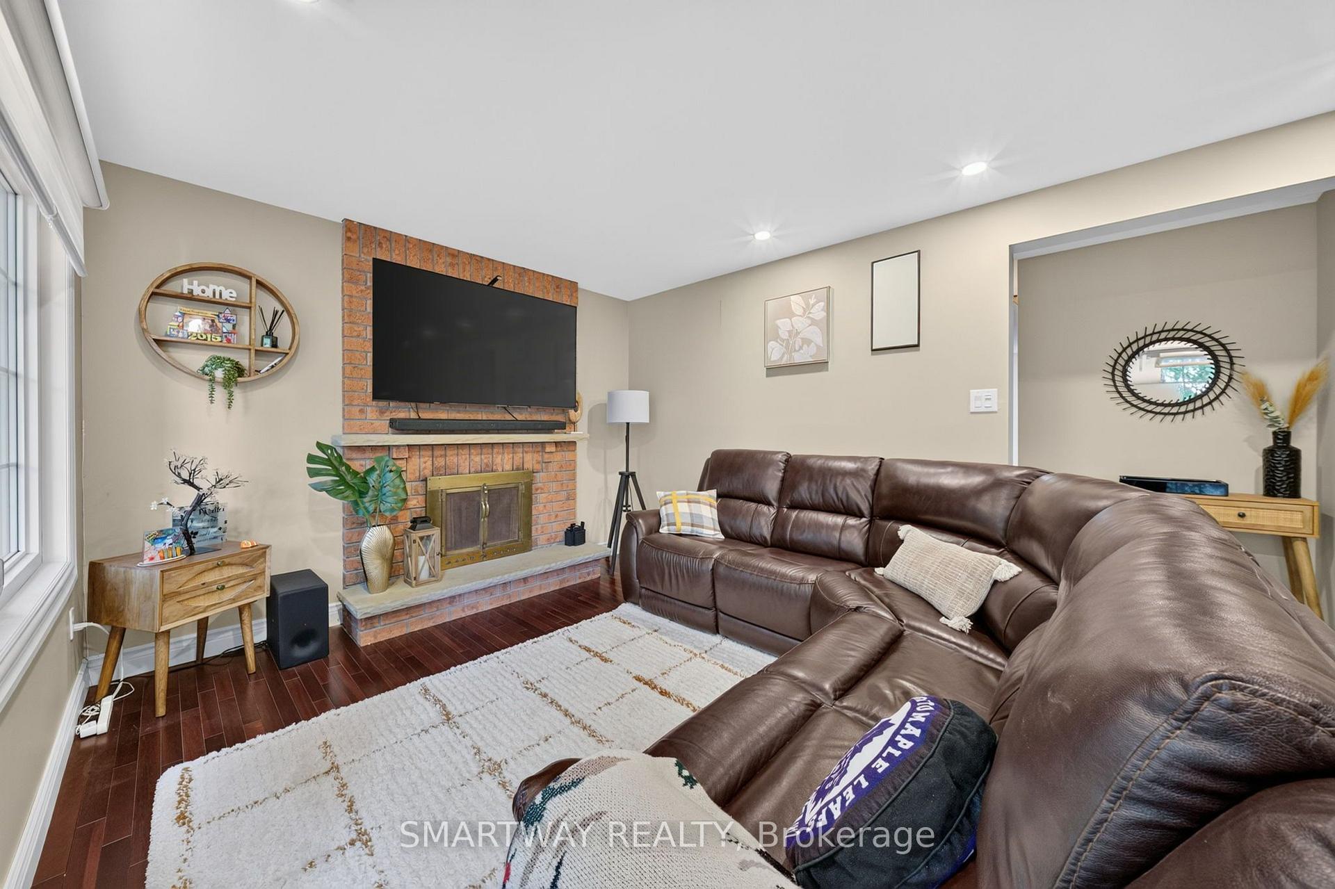 Photo 25 of 50 Killarney Court, Brampton, Heart Lake East — HOMEH