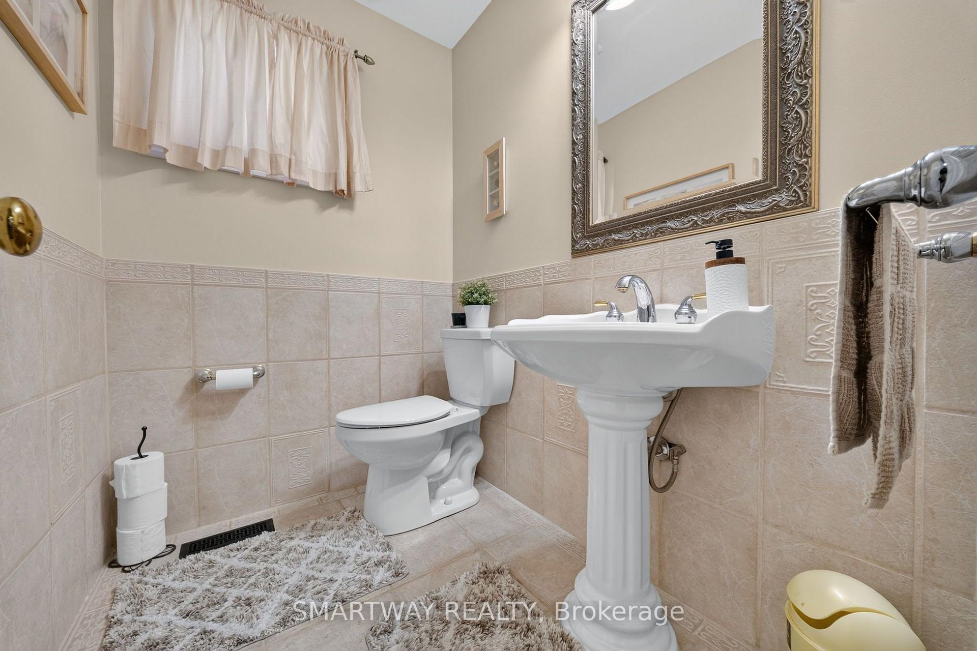 Photo 42 of 50 Killarney Court, Brampton, Heart Lake East — HOMEH