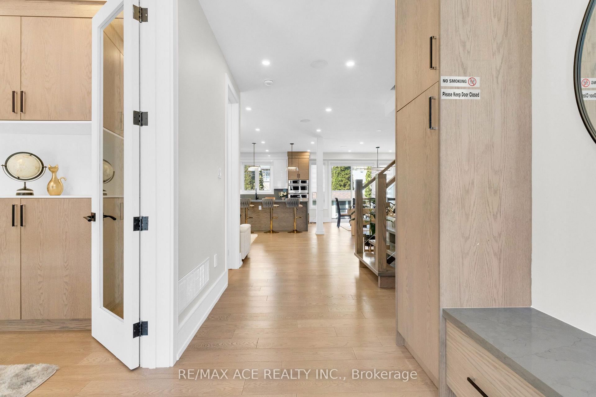 Photo 4 of 46 Sunnypoint Crescent, Scarborough, Cliffcrest — HOMEH
