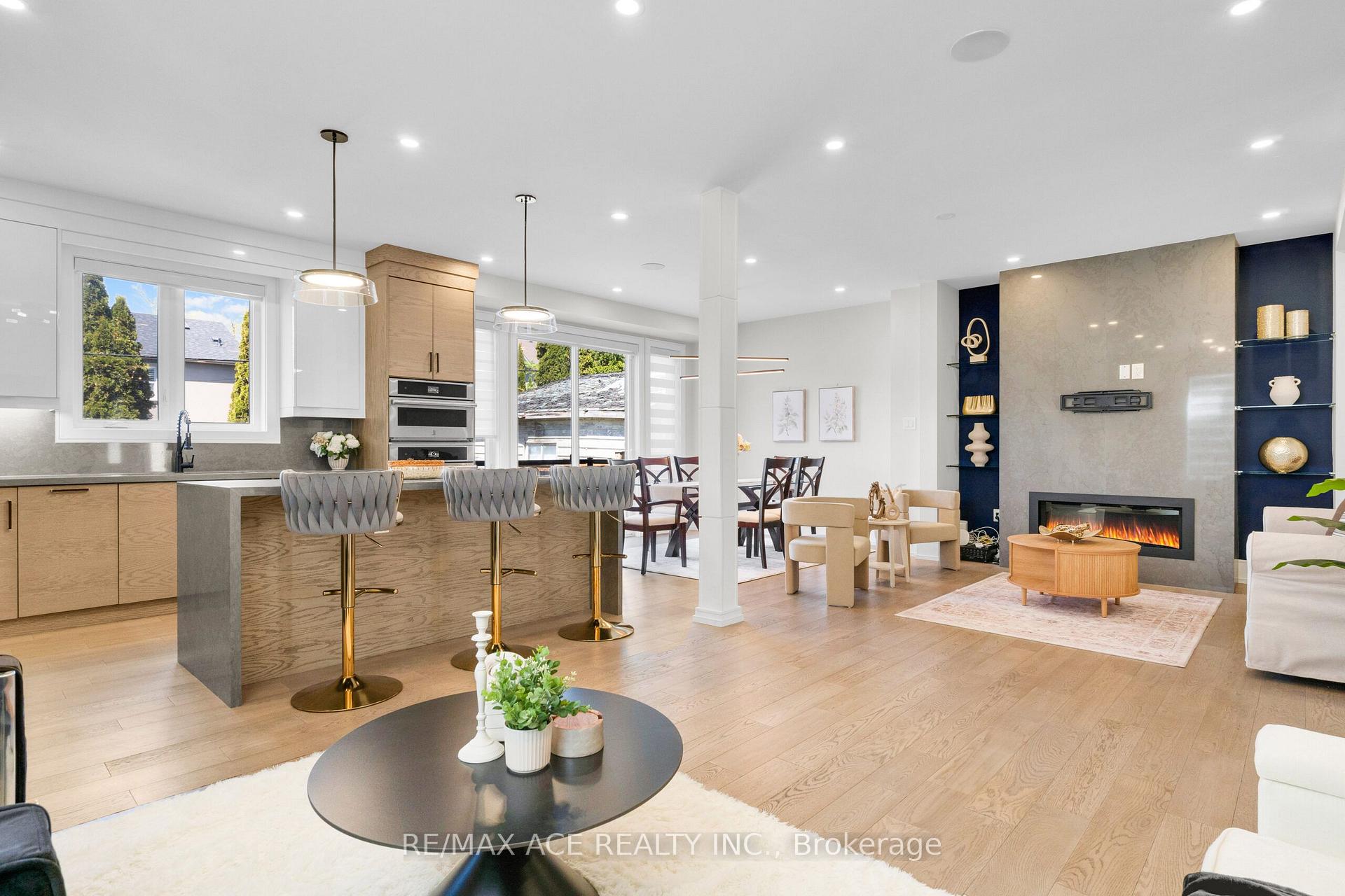 Photo 7 of 46 Sunnypoint Crescent, Scarborough, Cliffcrest — HOMEH