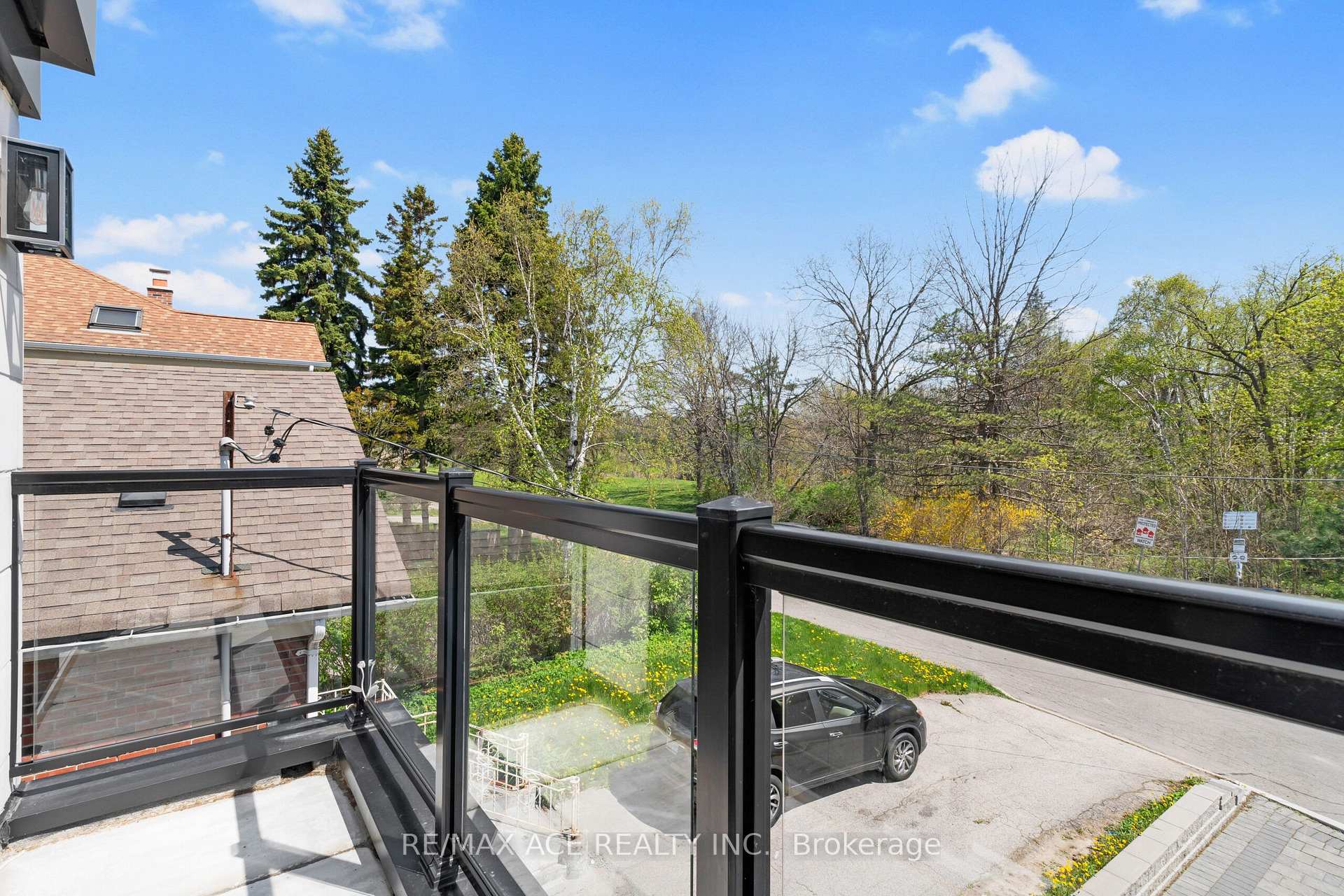 Photo 25 of 46 Sunnypoint Crescent, Scarborough, Cliffcrest — HOMEH