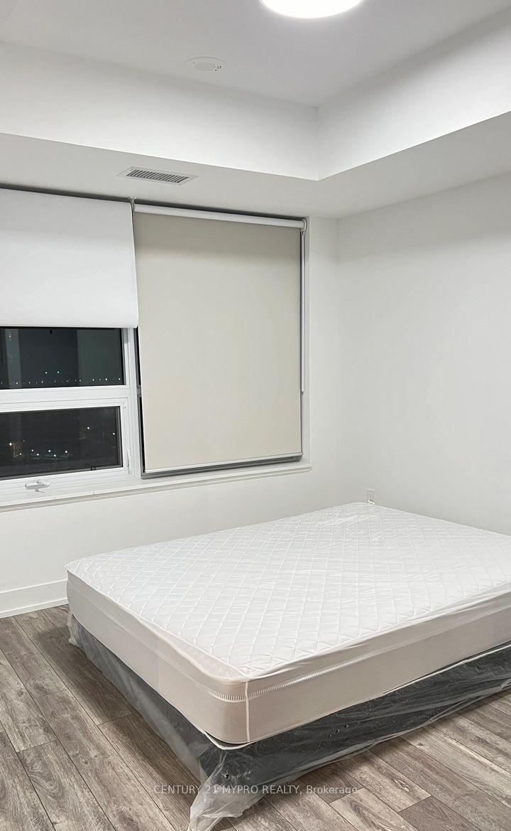 Photo 4 of Unit 812, 9 Clegg Road, Markham, Unionville — HOMEH