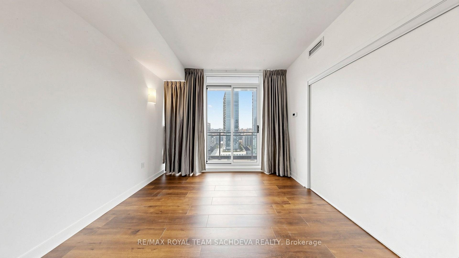 Photo 29 of Unit 3003, 25 Capreol Court, Toronto, Waterfront Communities — HOMEH