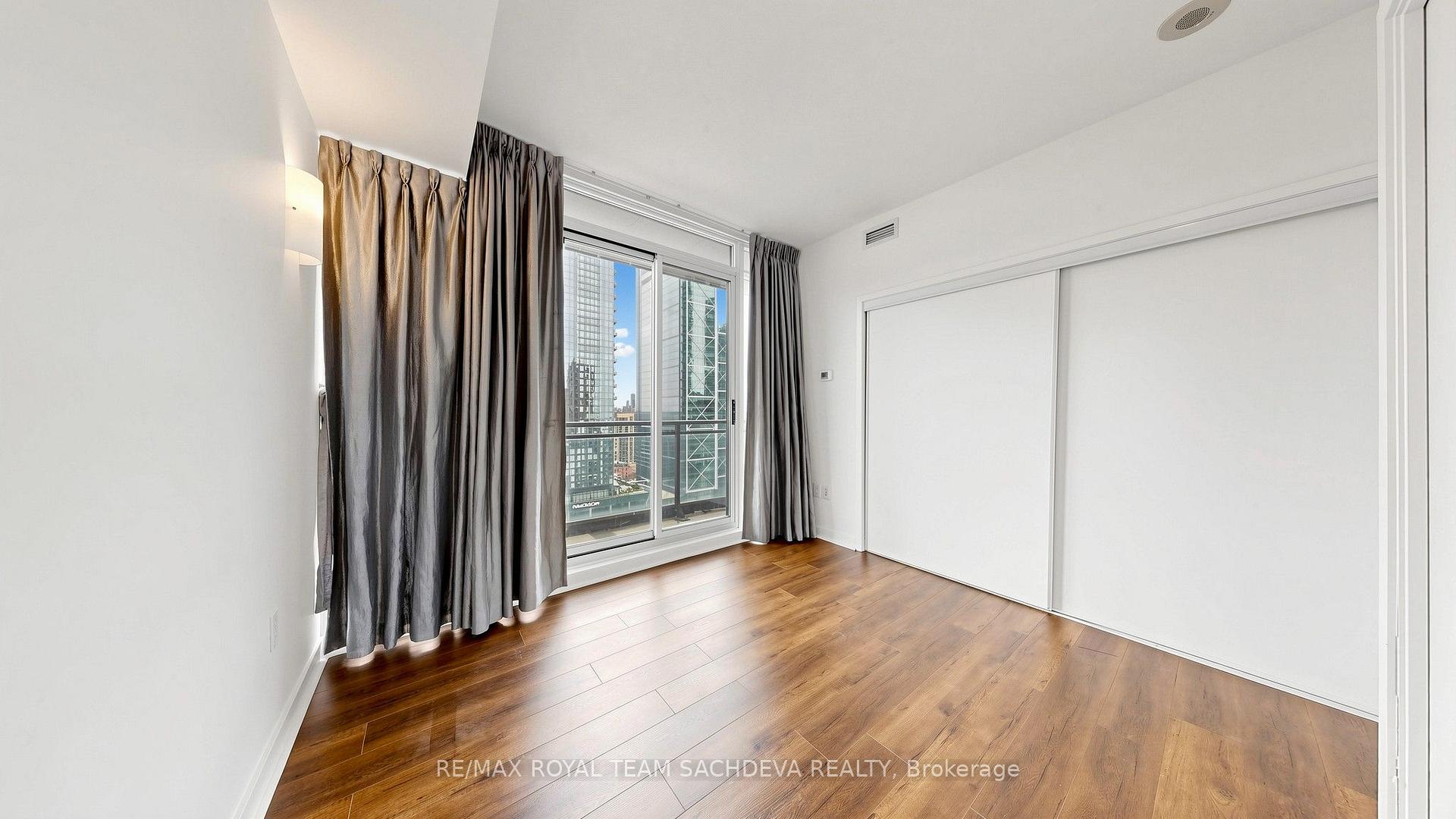 Photo 30 of Unit 3003, 25 Capreol Court, Toronto, Waterfront Communities — HOMEH