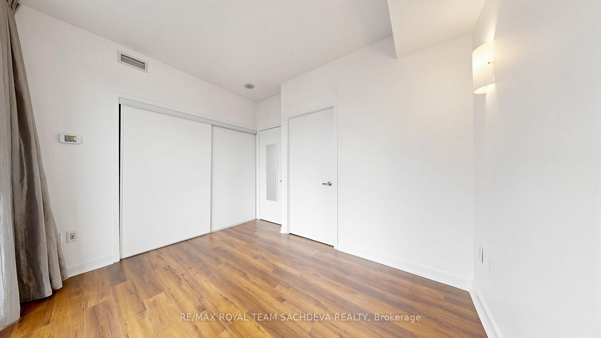 Photo 50 of Unit 3003, 25 Capreol Court, Toronto, Waterfront Communities — HOMEH