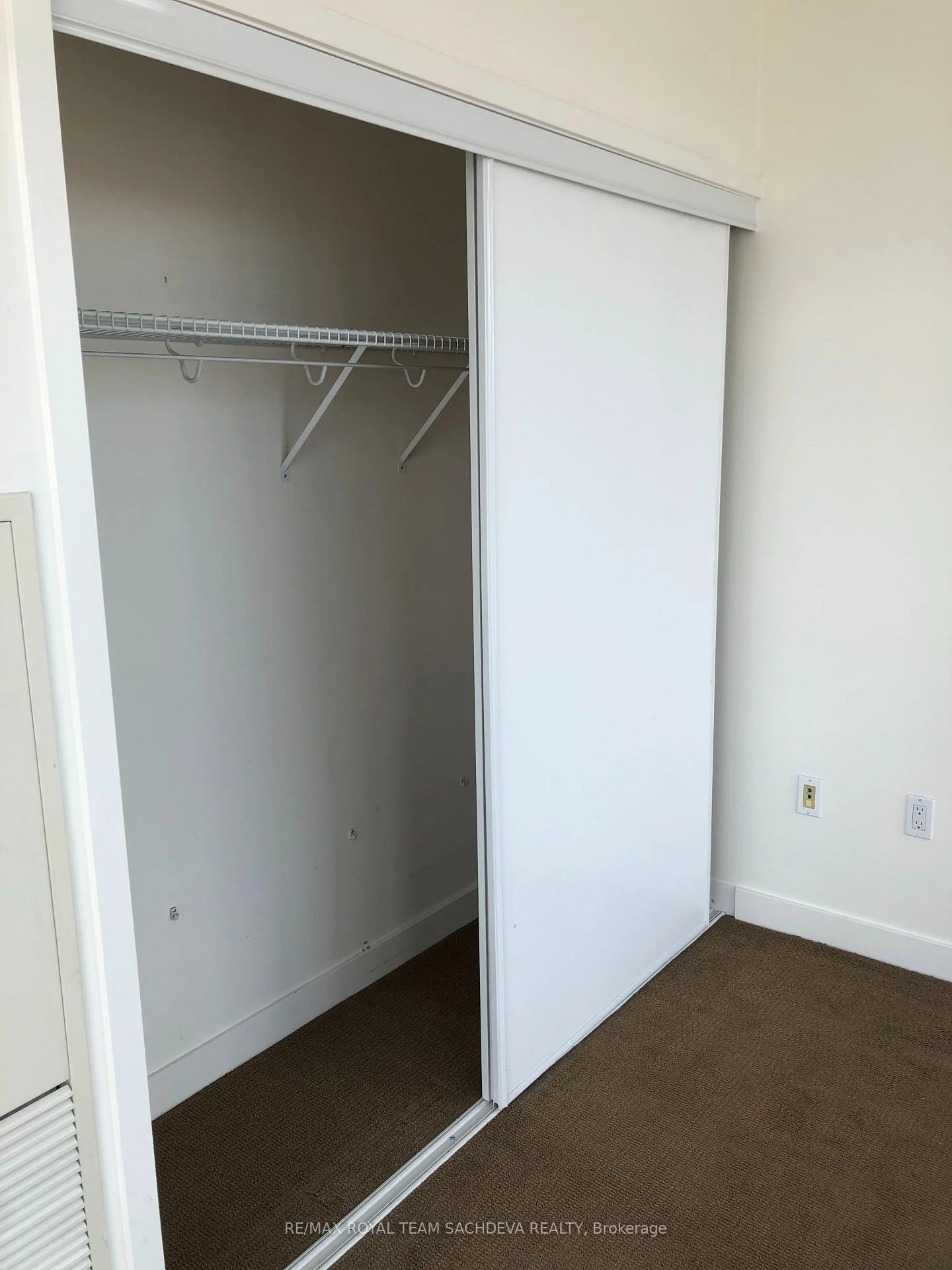Photo 8 of Unit 3003, 25 Capreol Court, Toronto, Waterfront Communities — HOMEH