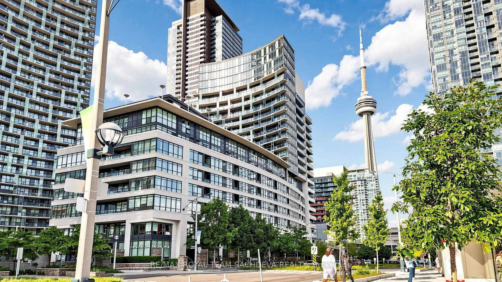 Photo 13 of Unit 3003, 25 Capreol Court, Toronto, Waterfront Communities — HOMEH