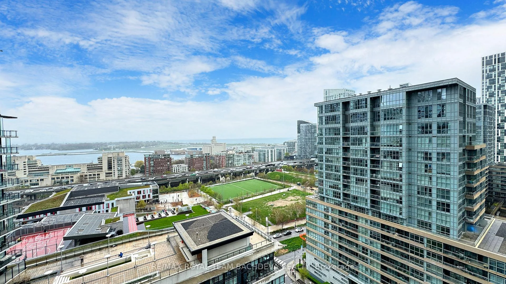 Photo 44 of Unit 3003, 25 Capreol Court, Toronto, Waterfront Communities — HOMEH