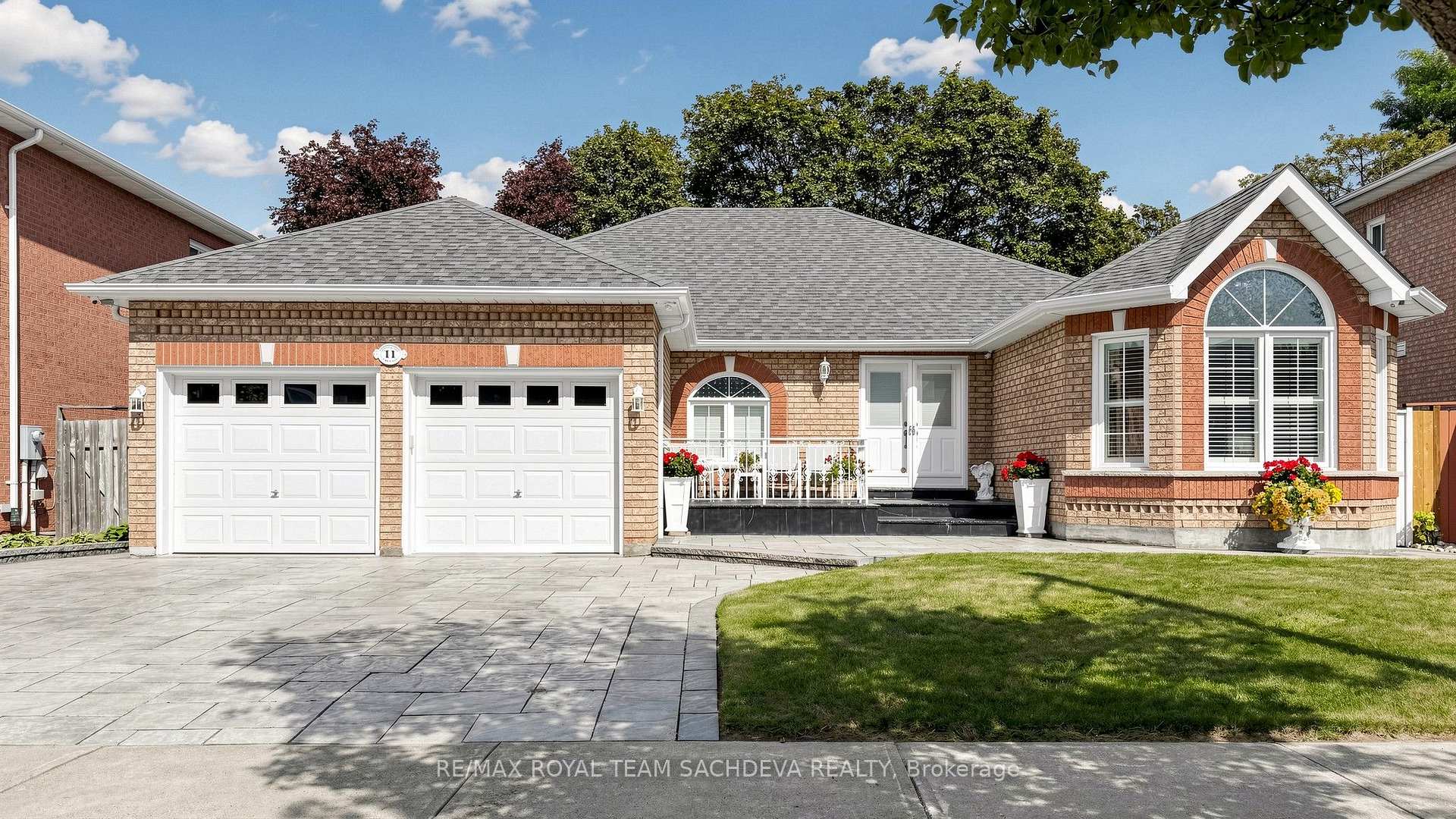 Photo 1 of 11 Devonridge Crescent, Scarborough, Highland Creek — HOMEH