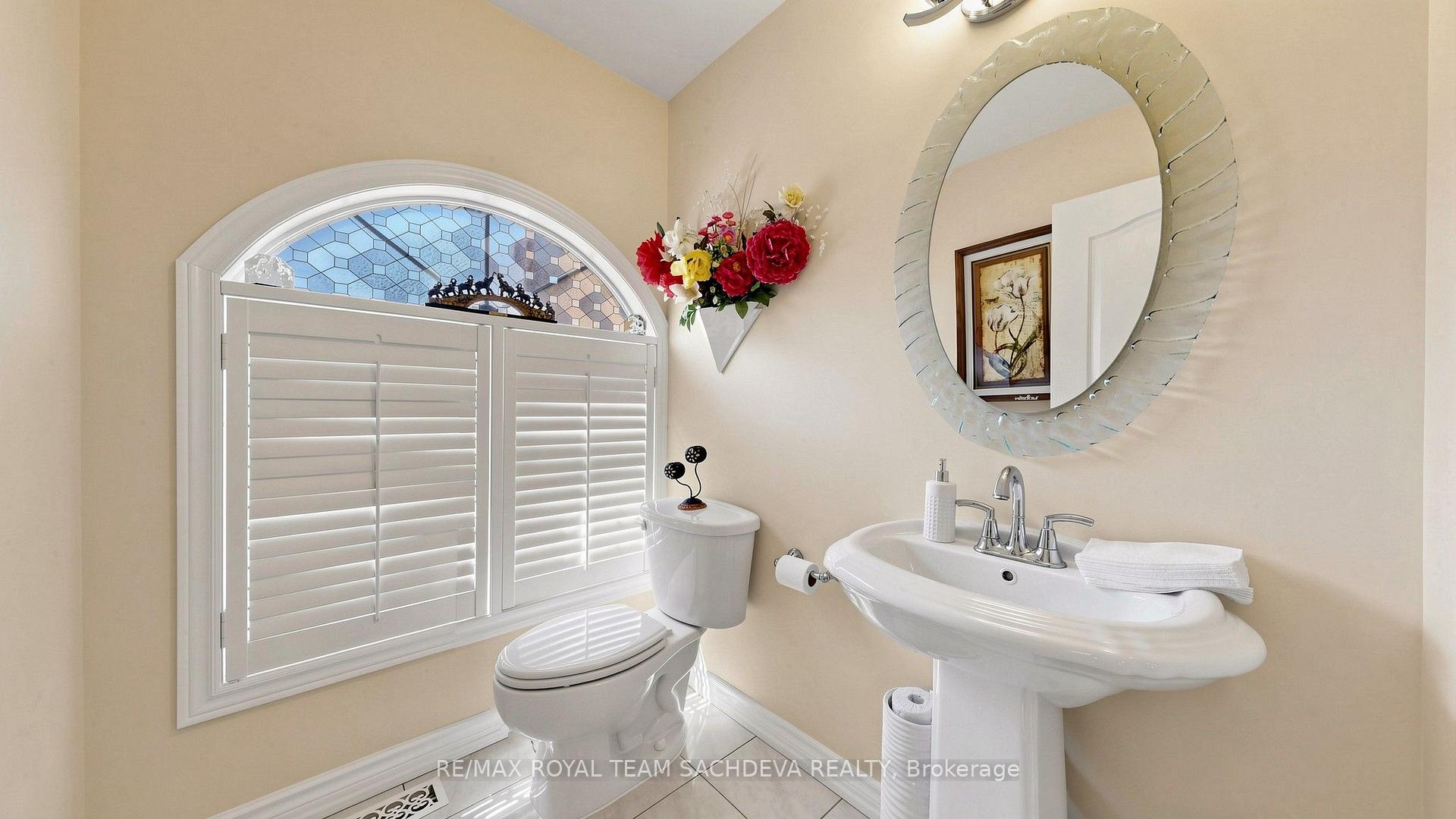 Photo 19 of 11 Devonridge Crescent, Scarborough, Highland Creek — HOMEH