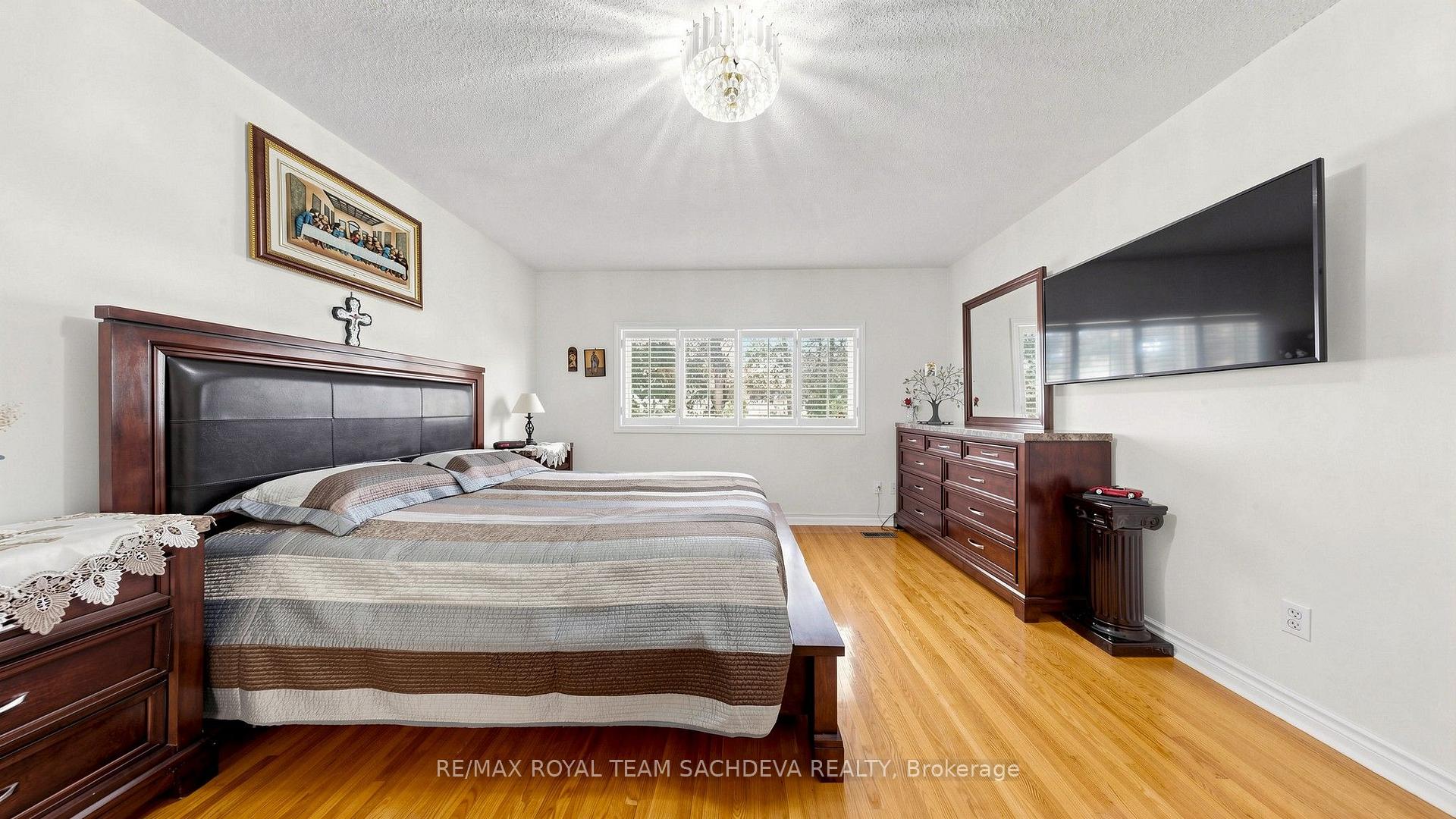 Photo 23 of 11 Devonridge Crescent, Scarborough, Highland Creek — HOMEH