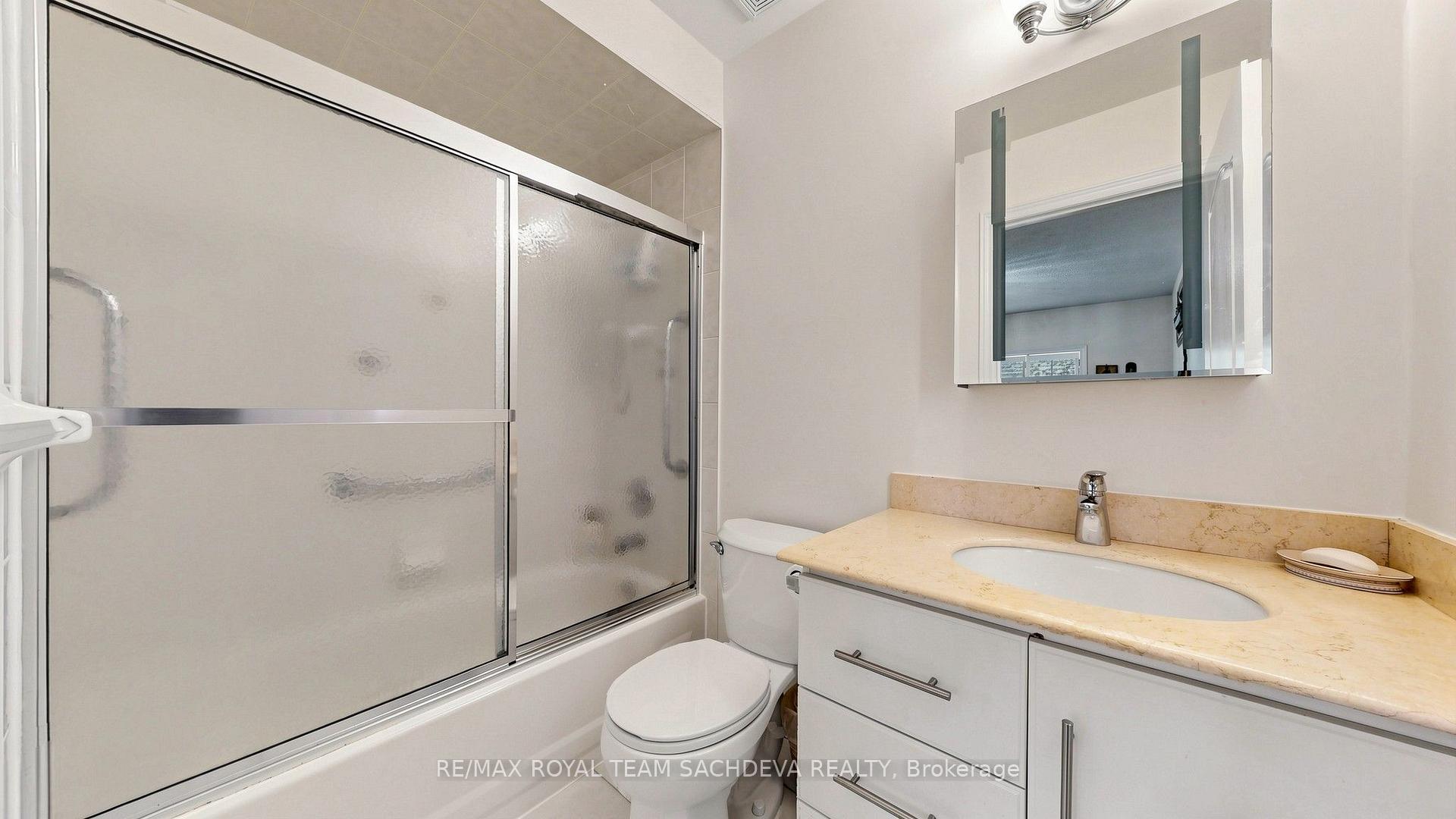 Photo 24 of 11 Devonridge Crescent, Scarborough, Highland Creek — HOMEH