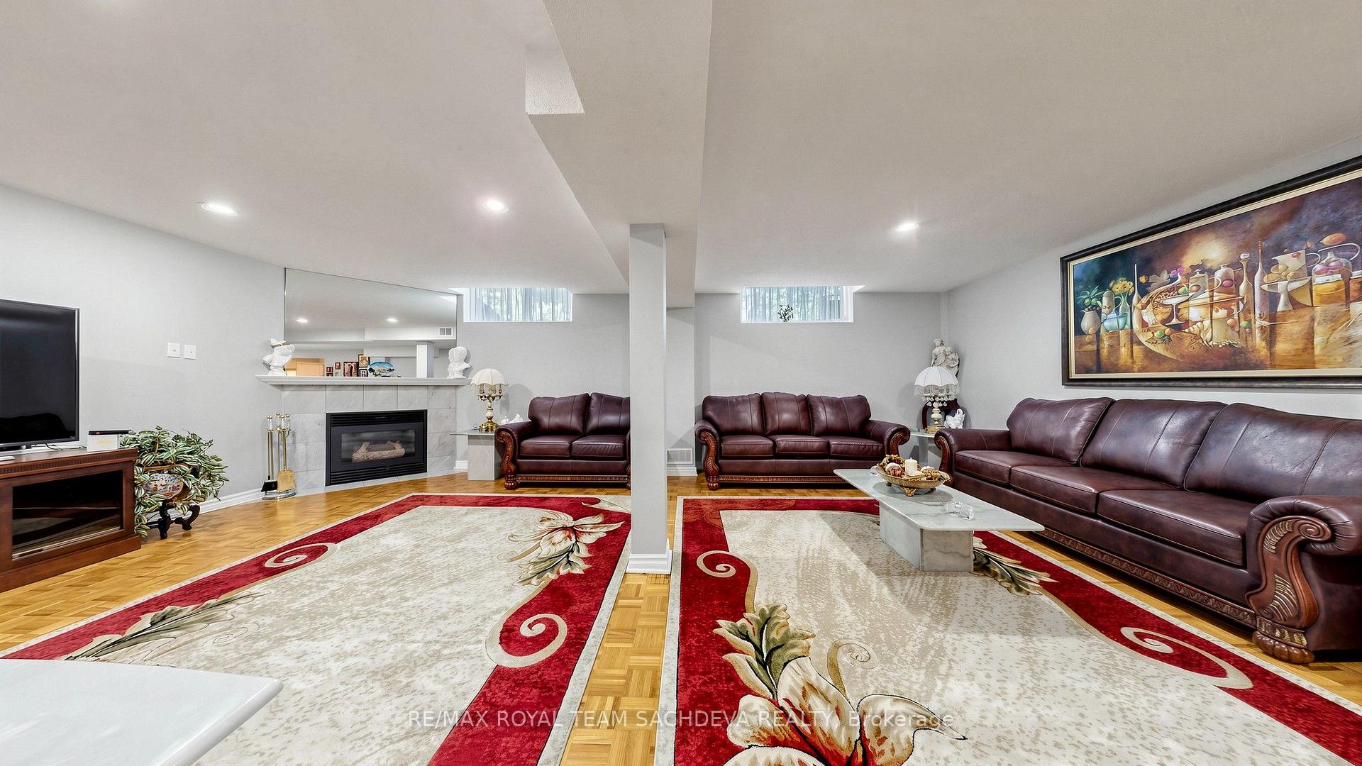 Photo 33 of 11 Devonridge Crescent, Scarborough, Highland Creek — HOMEH