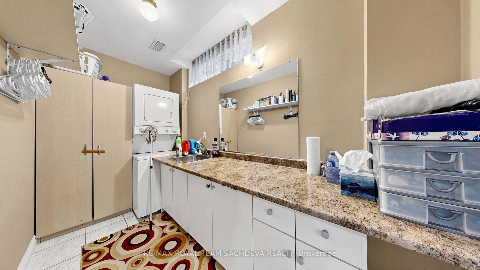 Photo 42 of 11 Devonridge Crescent, Scarborough, Highland Creek — HOMEH