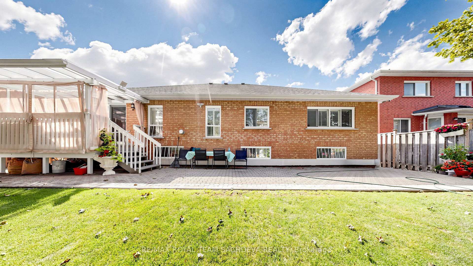 Photo 47 of 11 Devonridge Crescent, Scarborough, Highland Creek — HOMEH