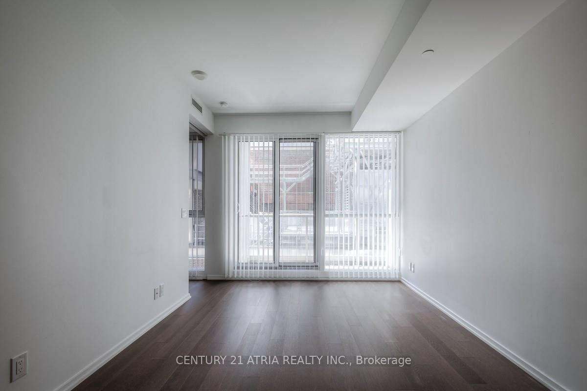 Photo 4 of Unit 2508, 70 Temperance Street, Toronto, Bay Street Corridor — HOMEH