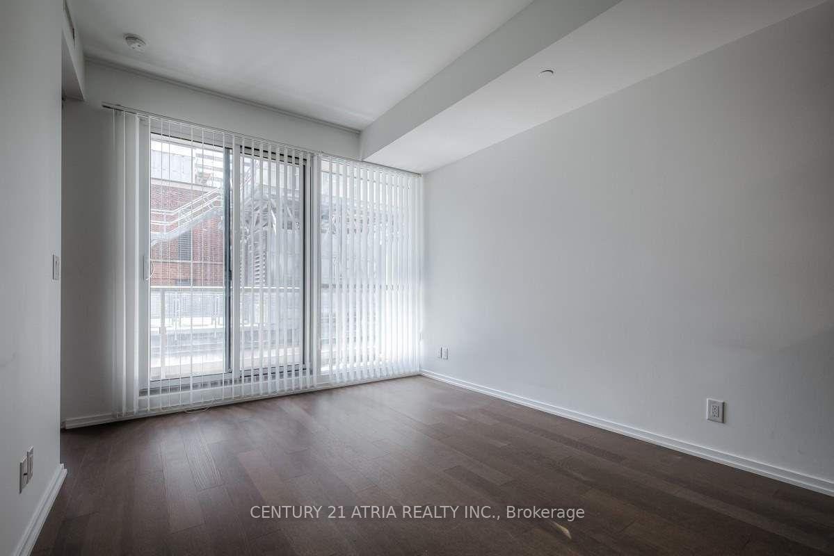 Photo 5 of Unit 2508, 70 Temperance Street, Toronto, Bay Street Corridor — HOMEH