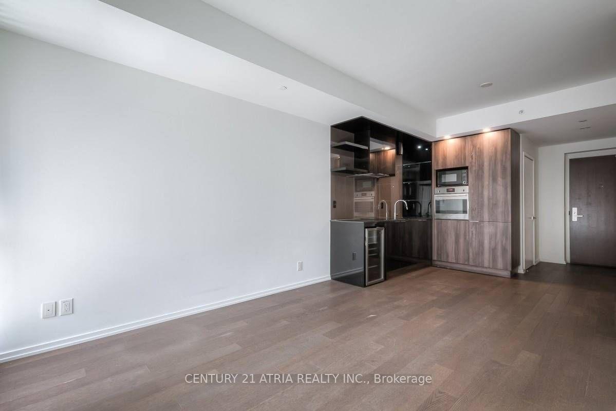 Photo 6 of Unit 2508, 70 Temperance Street, Toronto, Bay Street Corridor — HOMEH