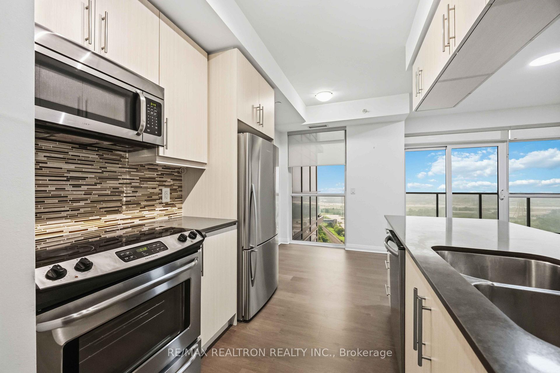 Photo 14 of Unit 1904, 55 Oneida Crescent, Richmond Hill, Langstaff — HOMEH