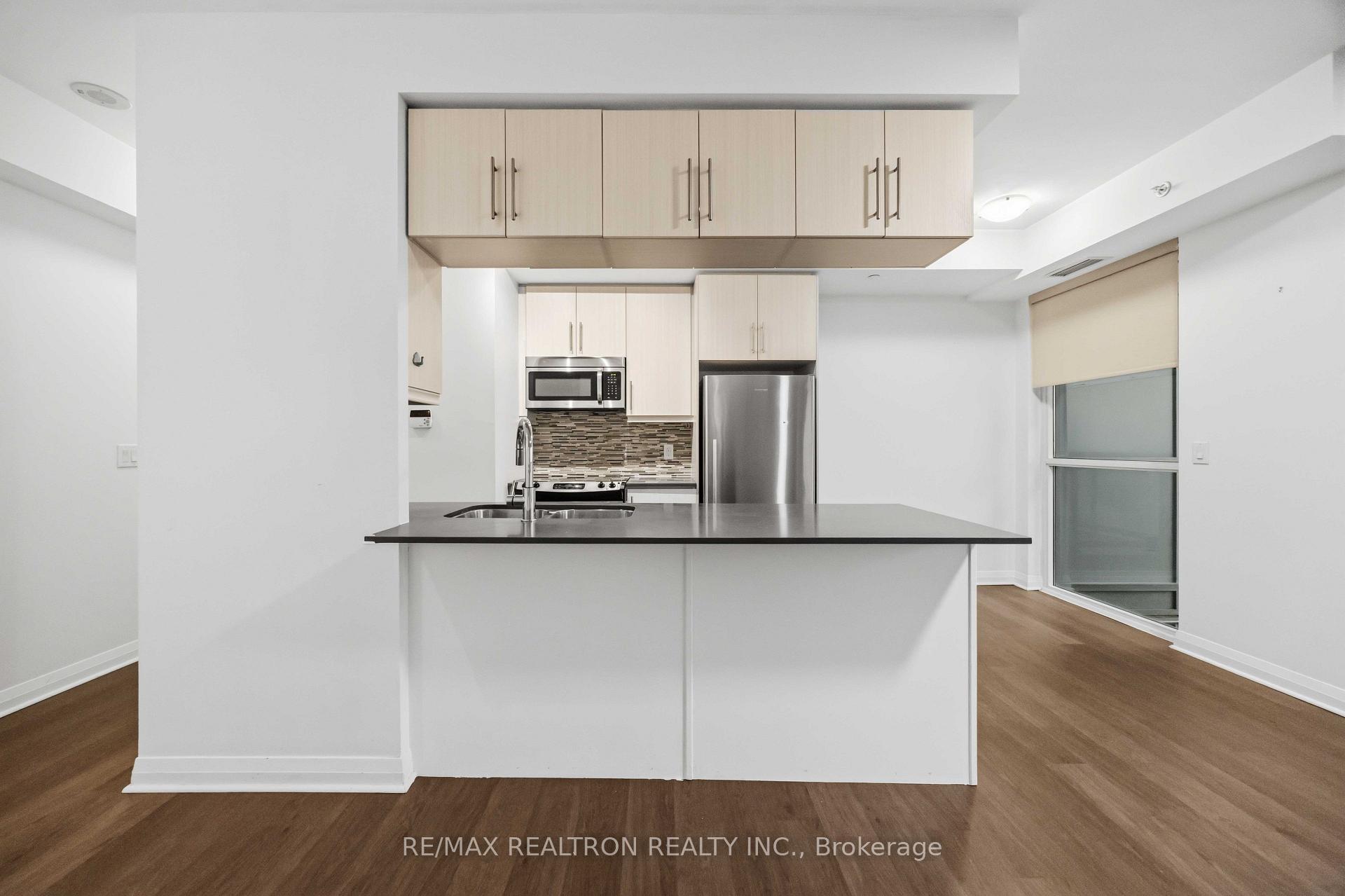 Photo 16 of Unit 1904, 55 Oneida Crescent, Richmond Hill, Langstaff — HOMEH
