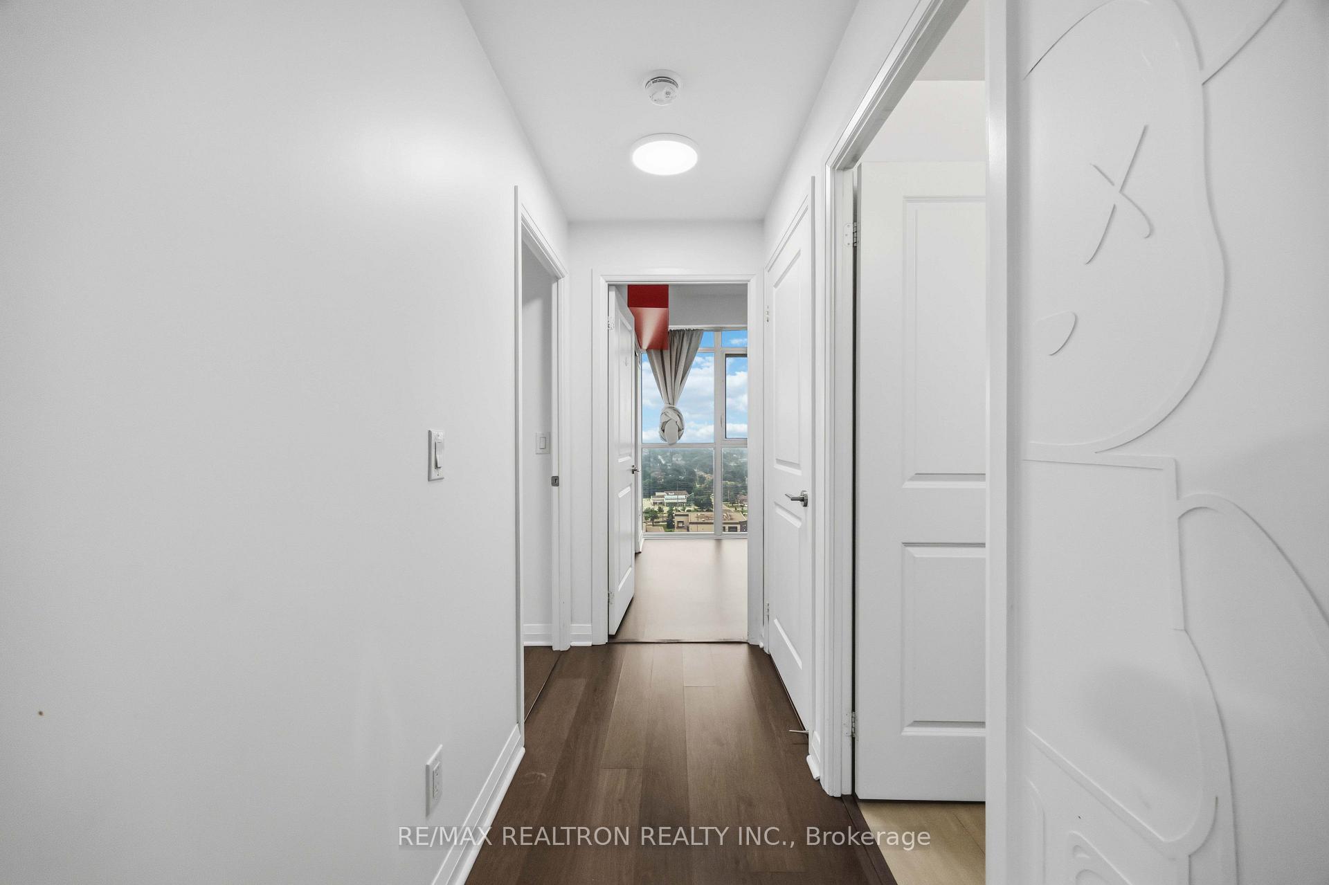 Photo 19 of Unit 1904, 55 Oneida Crescent, Richmond Hill, Langstaff — HOMEH