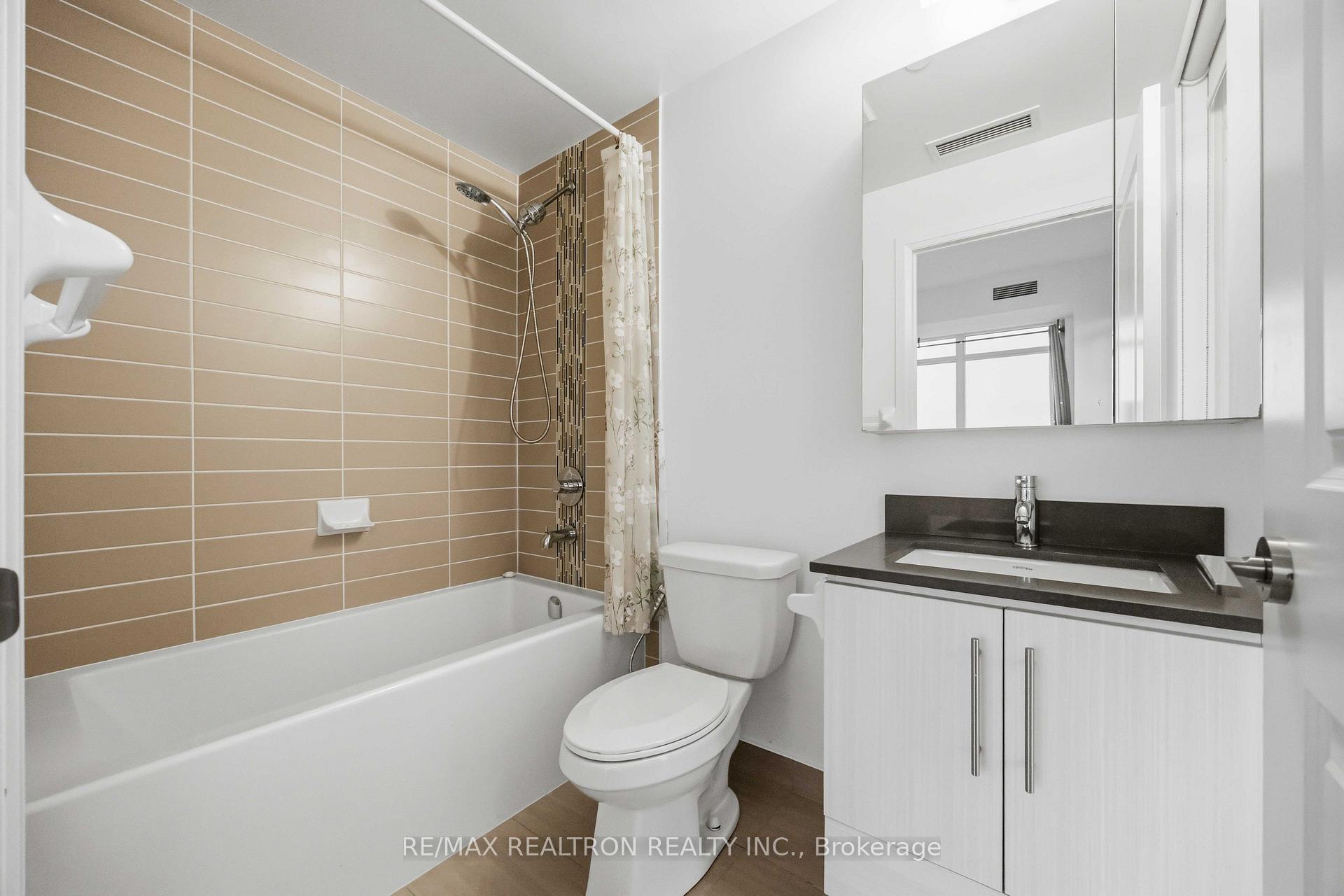 Photo 24 of Unit 1904, 55 Oneida Crescent, Richmond Hill, Langstaff — HOMEH