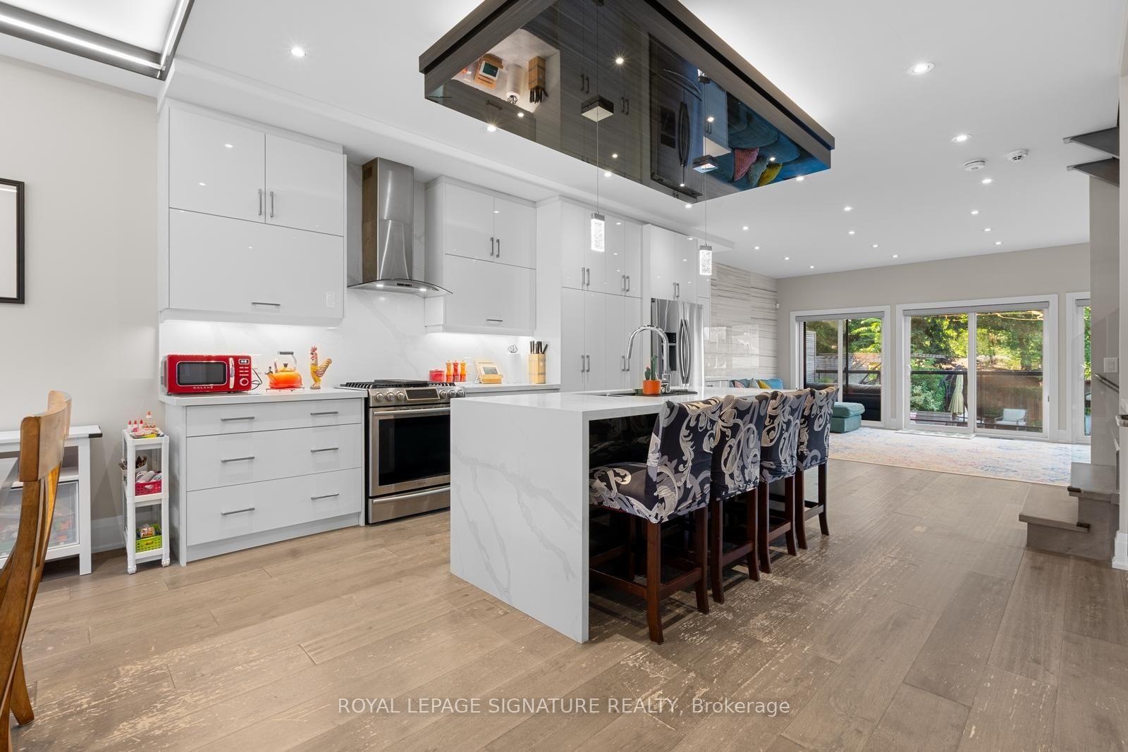 Photo 6 of 8 Dunkirk Road, Toronto, Danforth Village-East York — HOMEH
