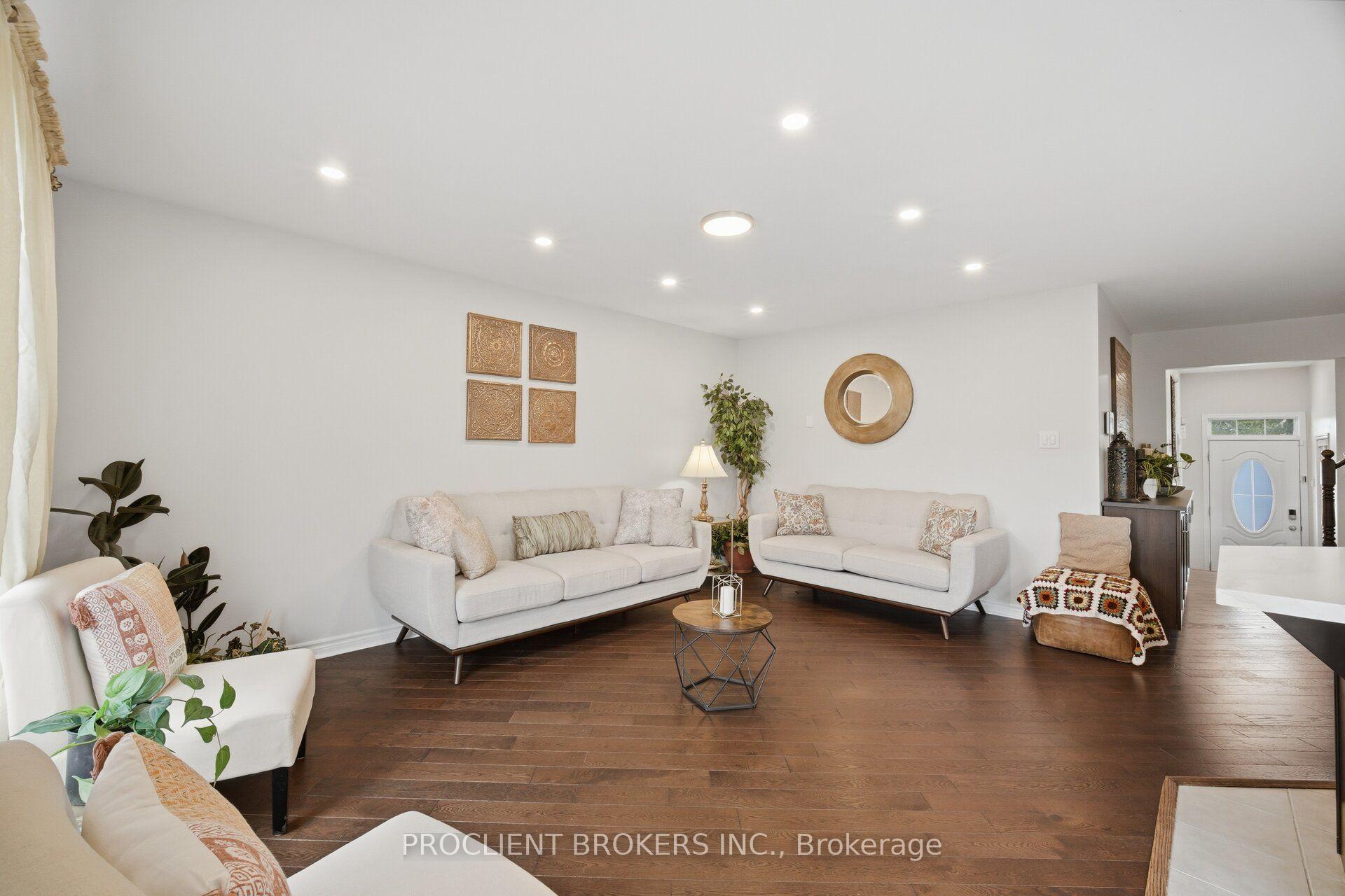 Photo 9 of 879 Brassard Circle, Milton, Willmott — HOMEH
